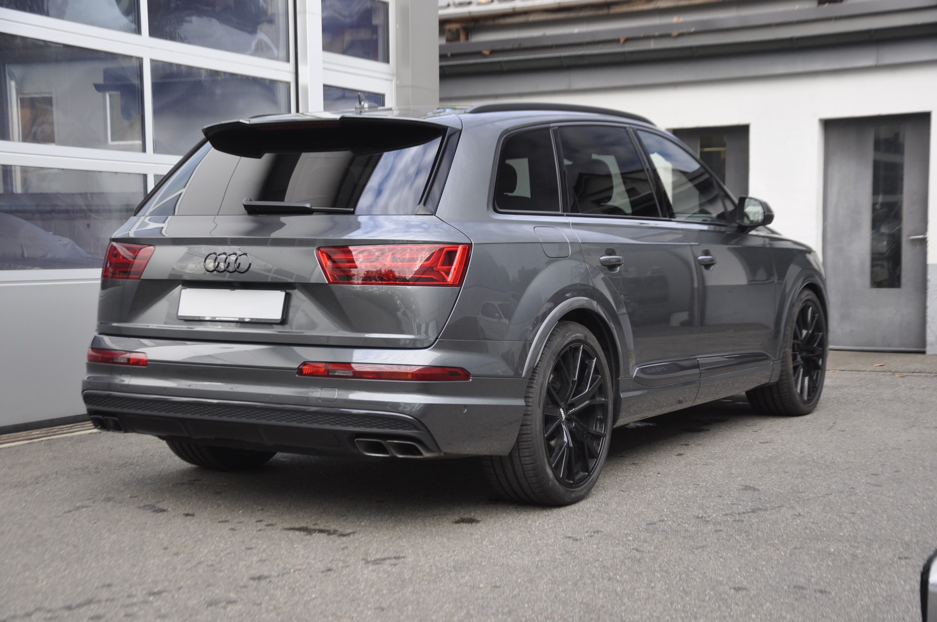 AUDI SQ7 4.0 TDI quattro tiptronic I 7 Plätze I Anhängerkupplung I Standheizung-image-2