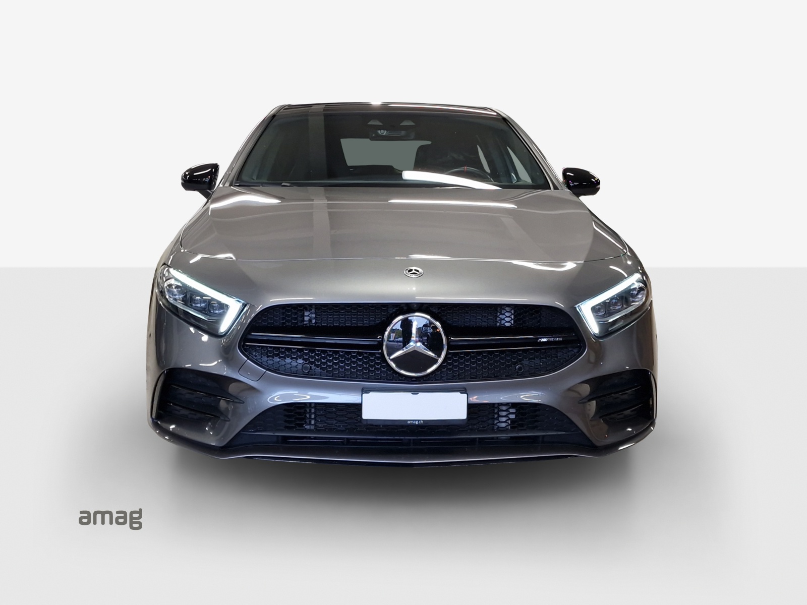 MERCEDES-BENZ A 35 AMG 4Matic Speedshift-image-6
