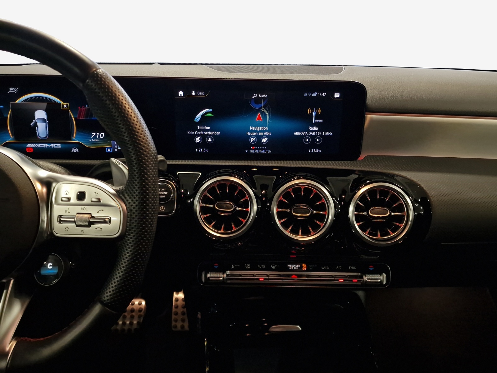 MERCEDES-BENZ A 35 AMG 4Matic Speedshift-image-10