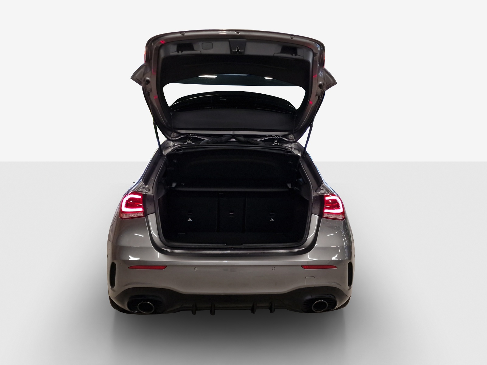 MERCEDES-BENZ A 35 AMG 4Matic Speedshift-image-12