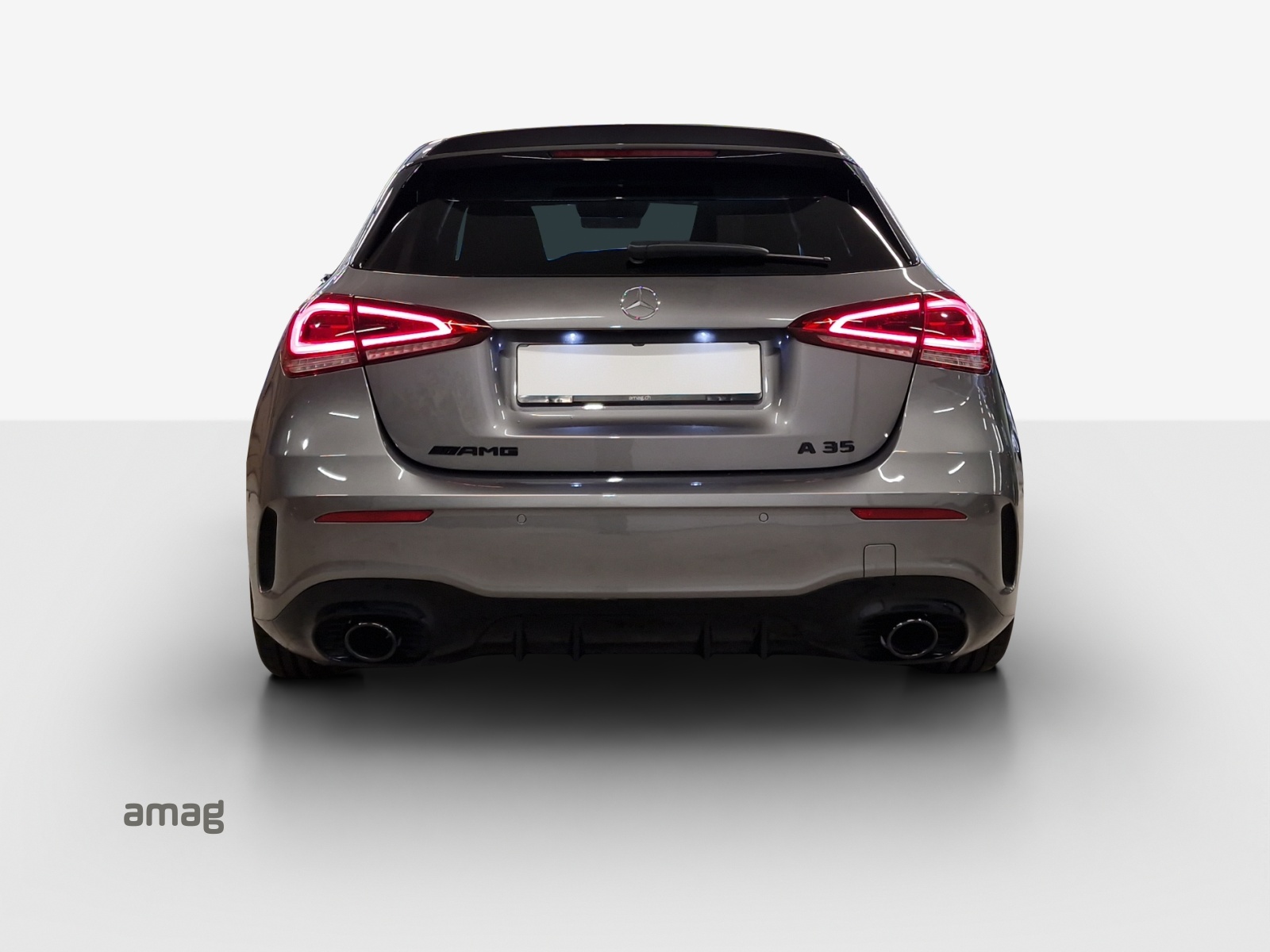 MERCEDES-BENZ A 35 AMG 4Matic Speedshift-image-3