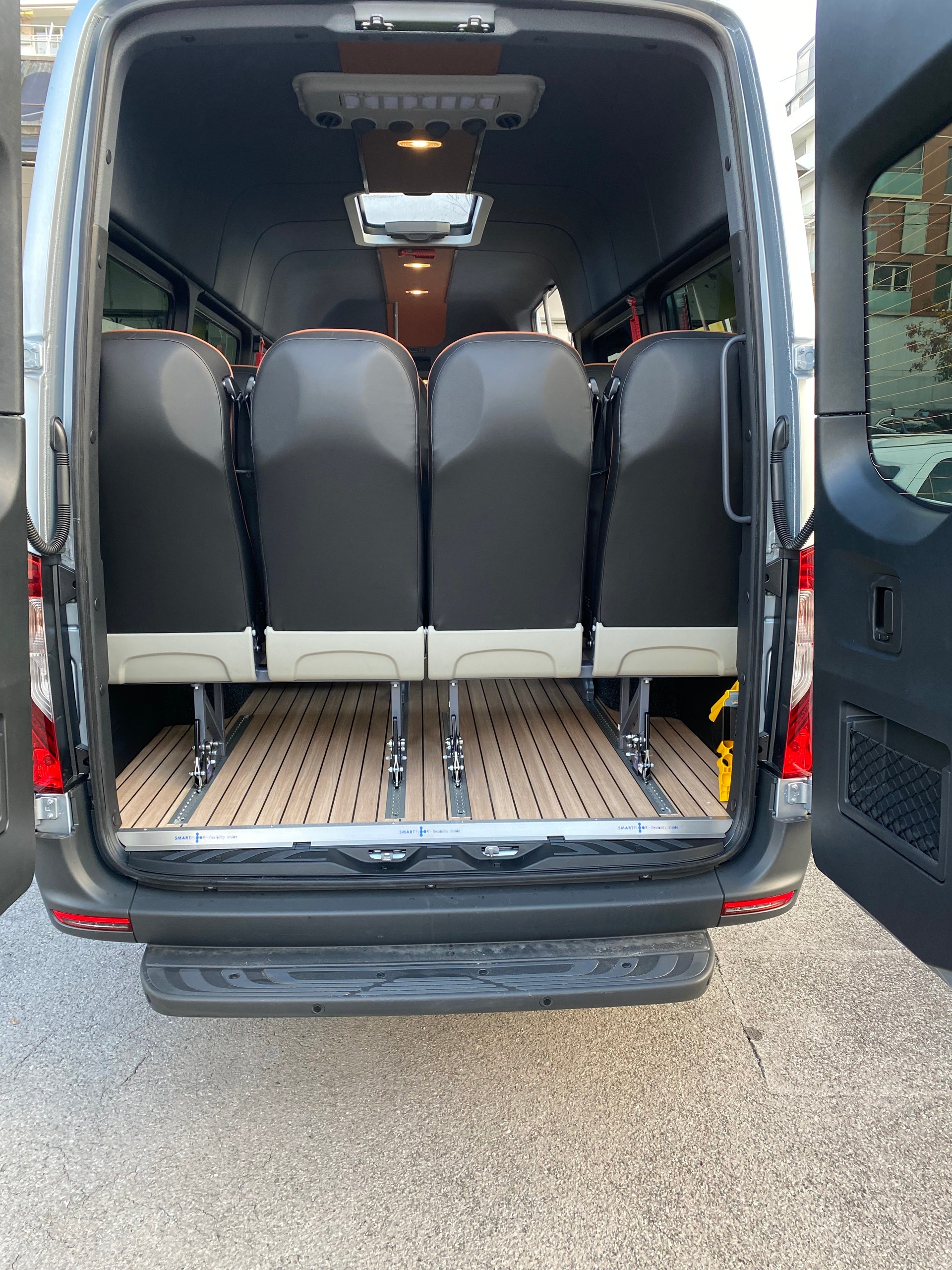MERCEDES-BENZ 17PL 420 ESprinter 113Kw-image-4