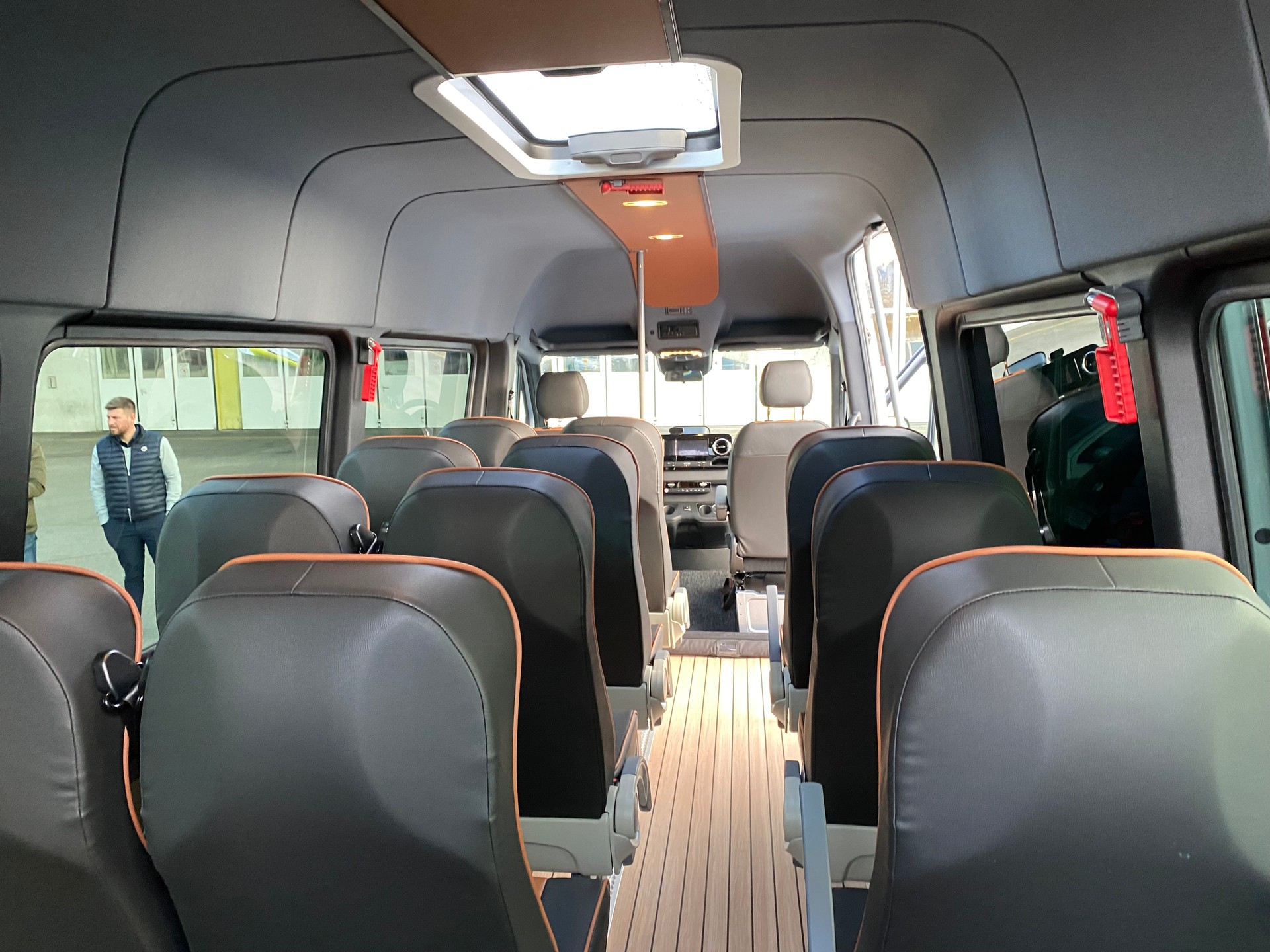 MERCEDES-BENZ 17PL 420 ESprinter 113Kw-image-3