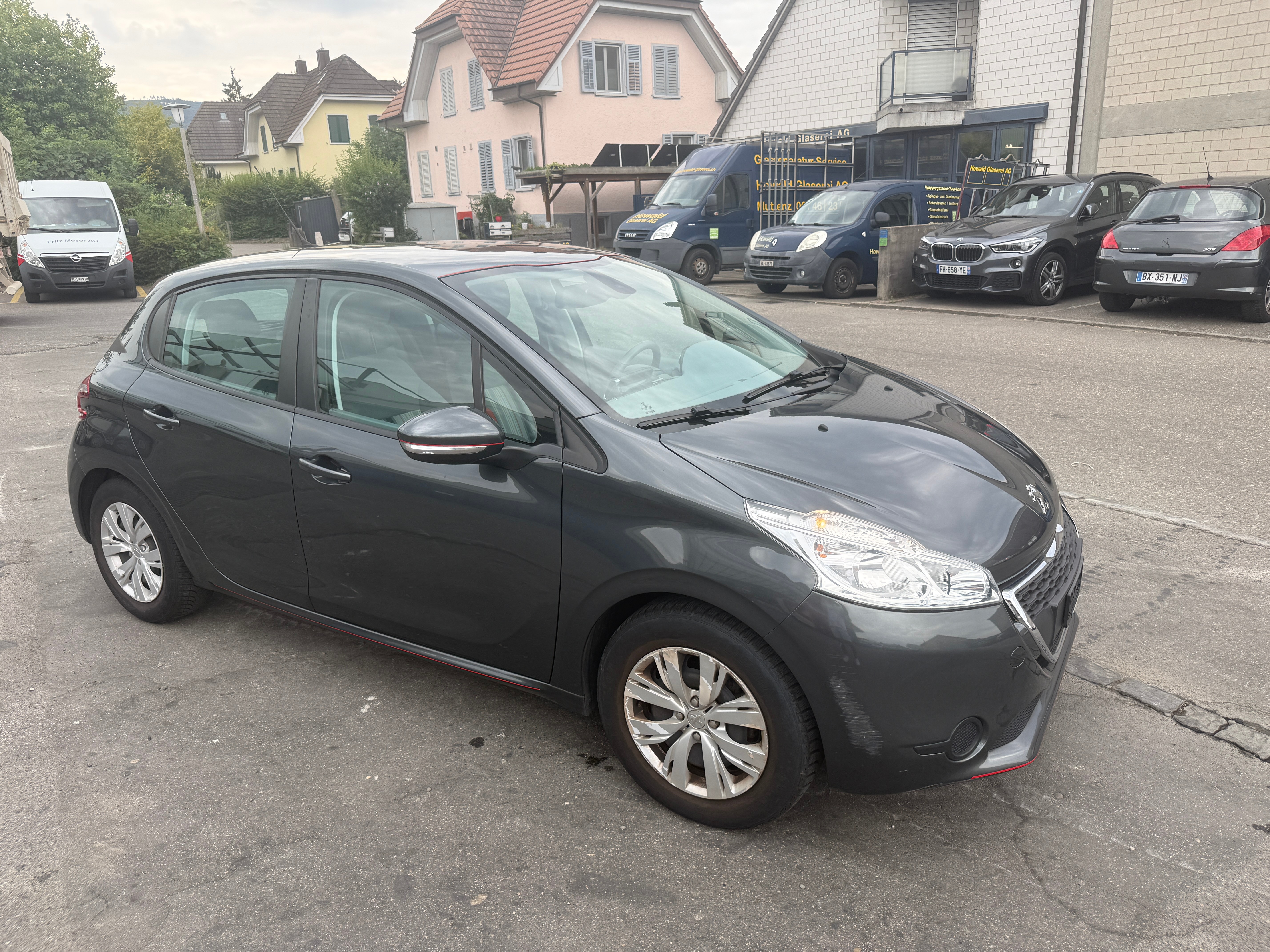 Car photo