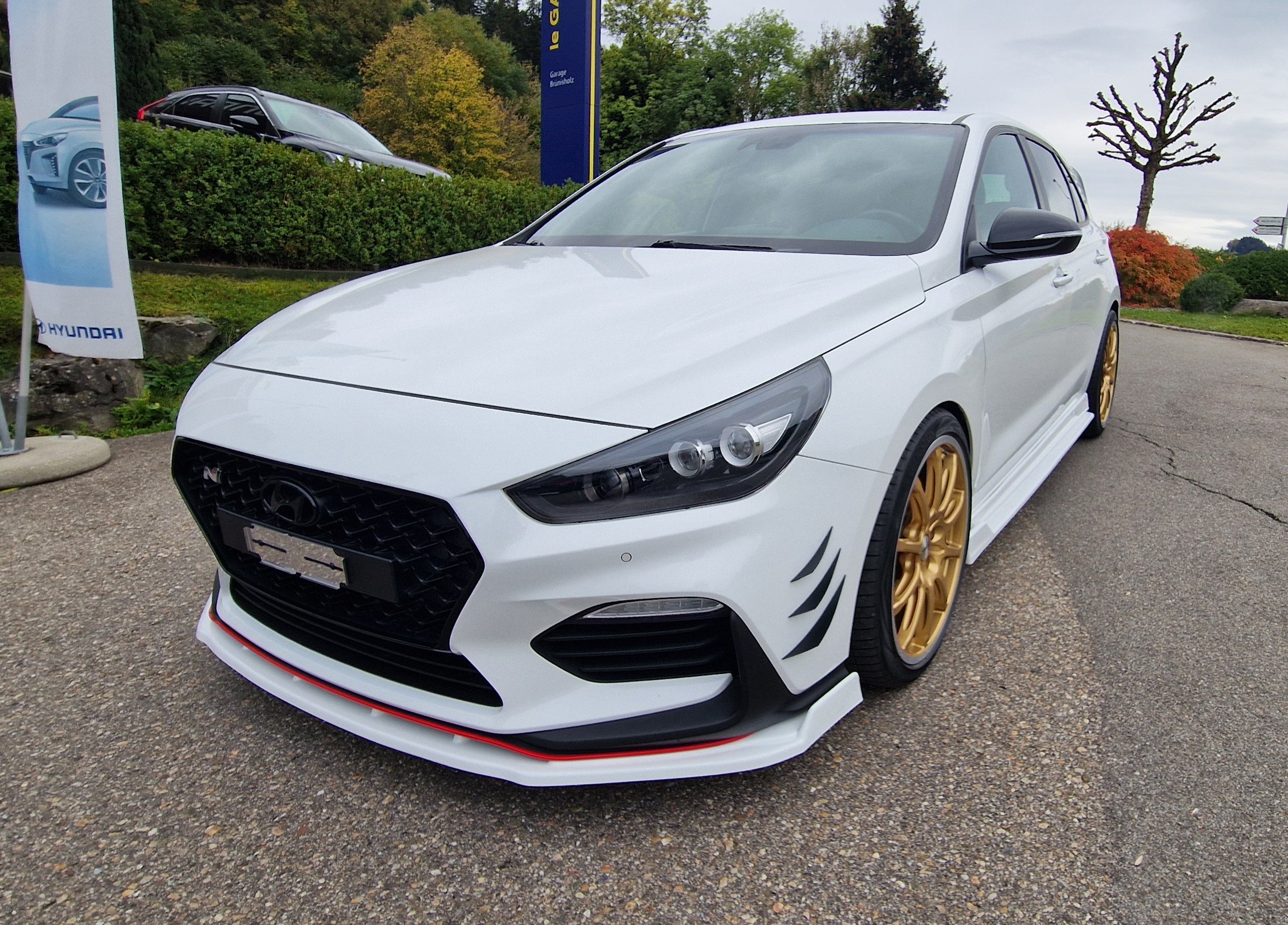 Car photo