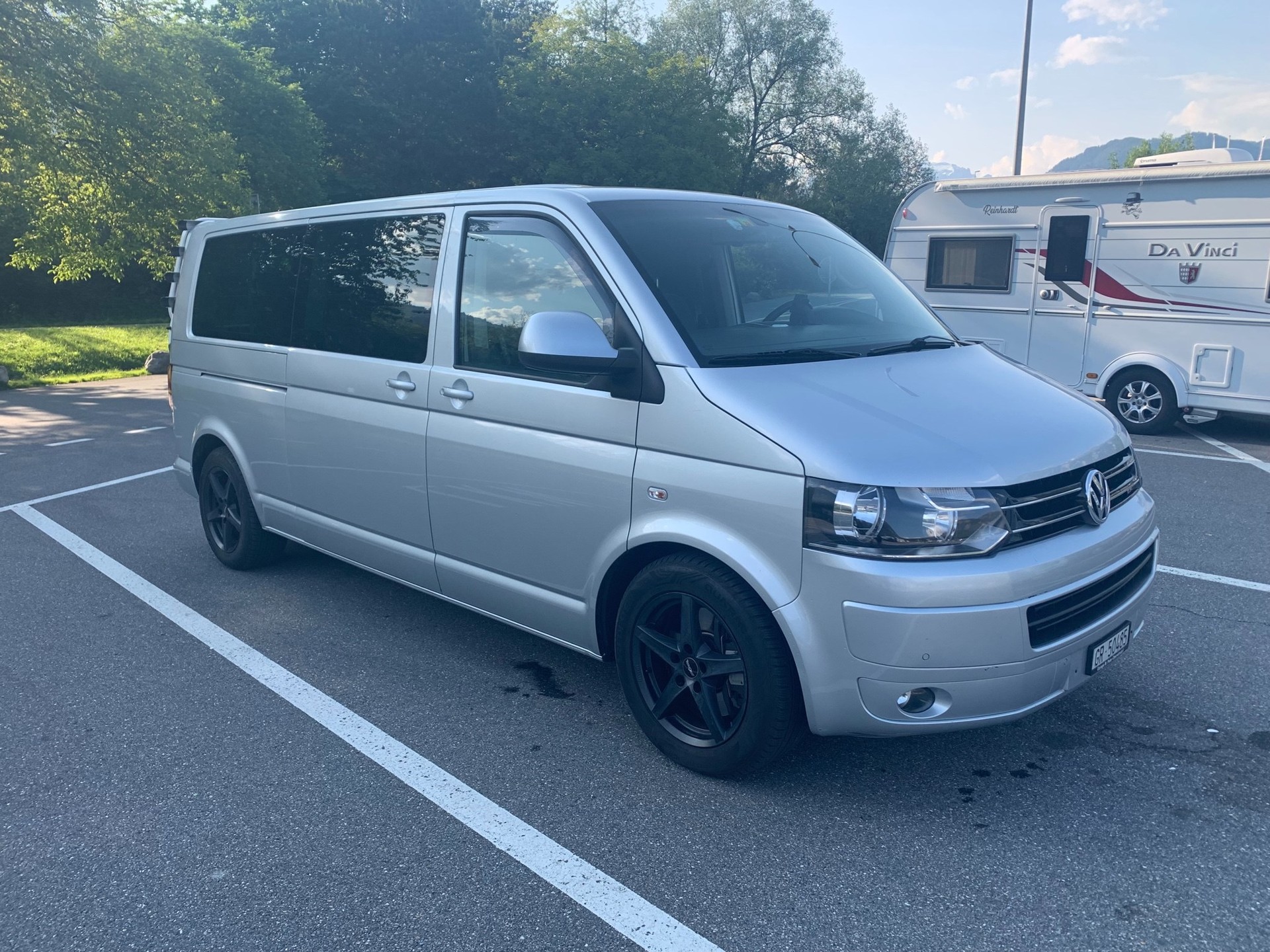 VW T5 Caravelle Trendline 2.0 bitdi, Langversion, Standheizung, AHK, 8 Plätze-image-5