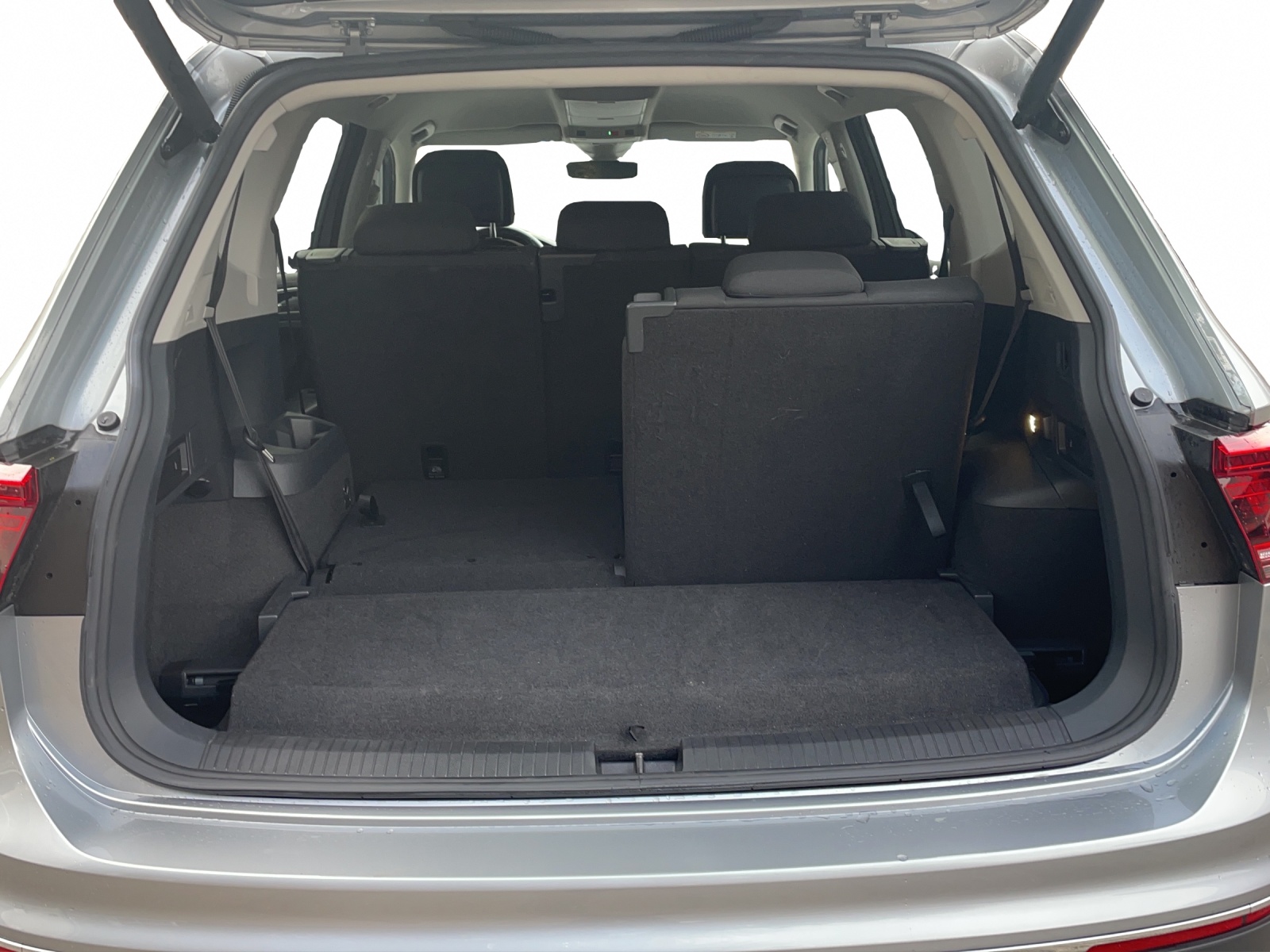 VW Tiguan Allspace 2.0 TDI SCR Highline 4MotionDSG-image-11