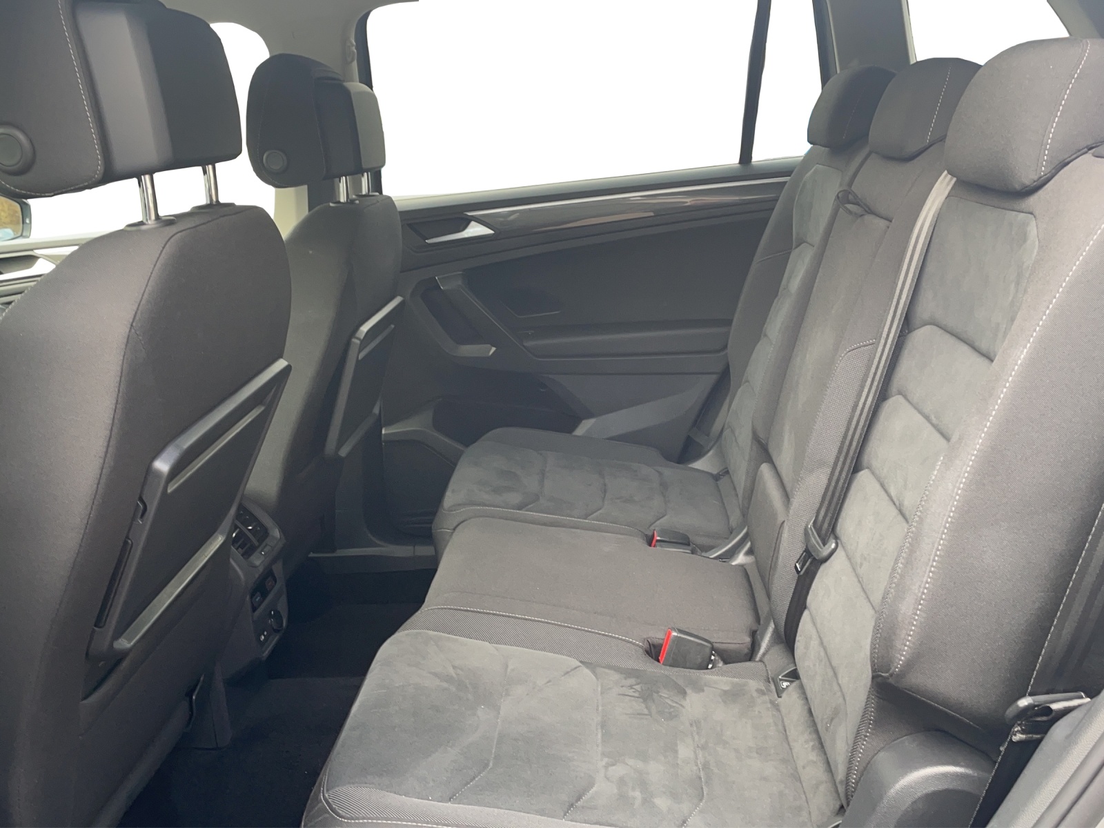 VW Tiguan Allspace 2.0 TDI SCR Highline 4MotionDSG-image-10
