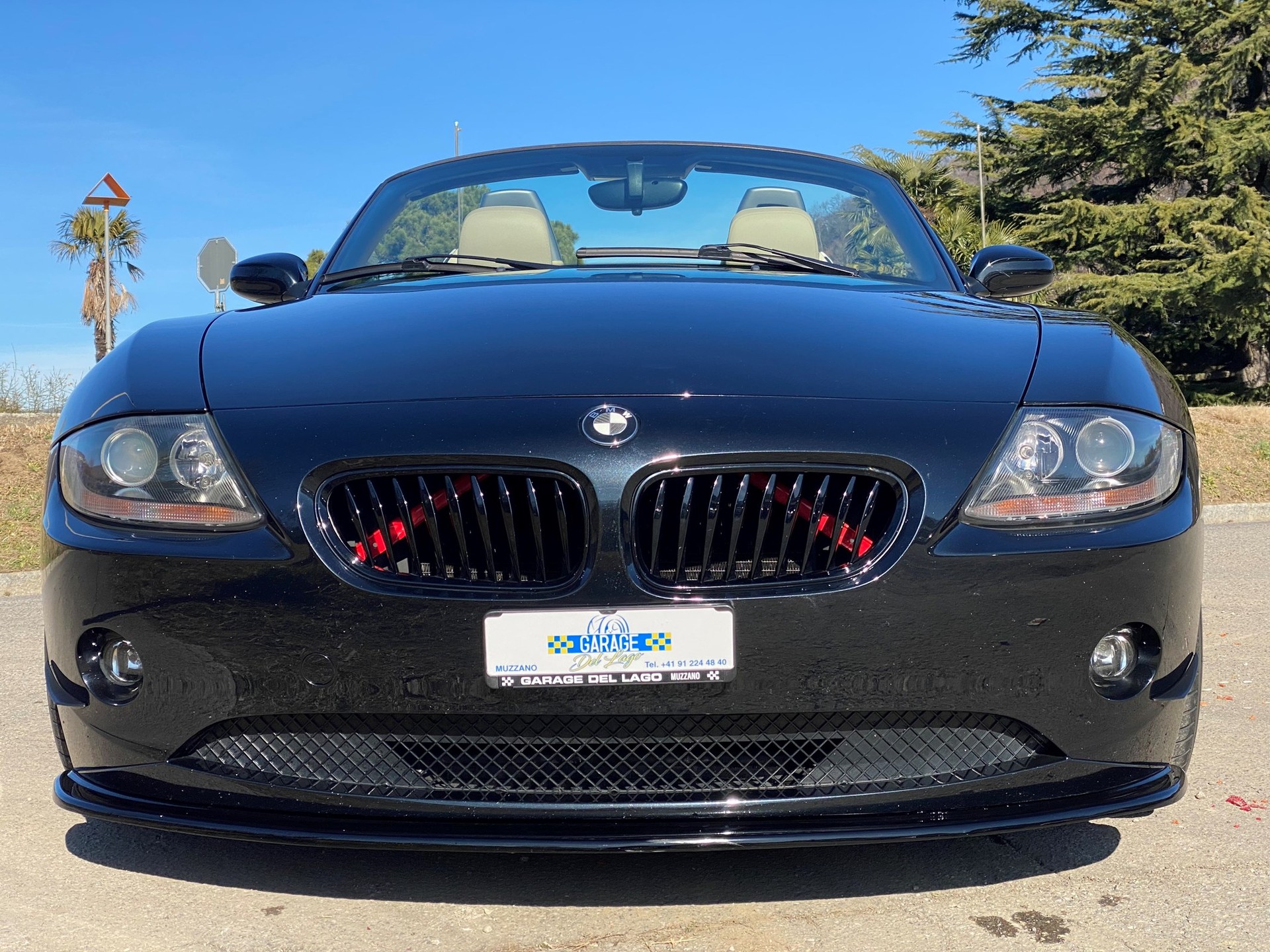 BMW Z4 2.2i Roadster-image-0