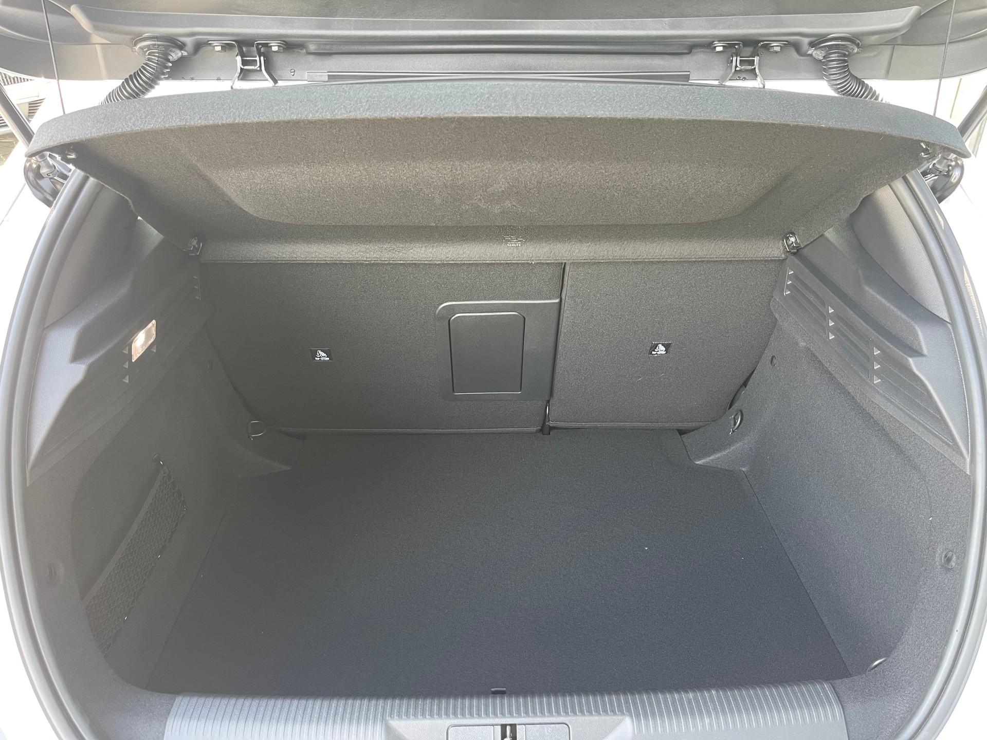 PEUGEOT 308 1.2 MEHV 136 GT-image-14