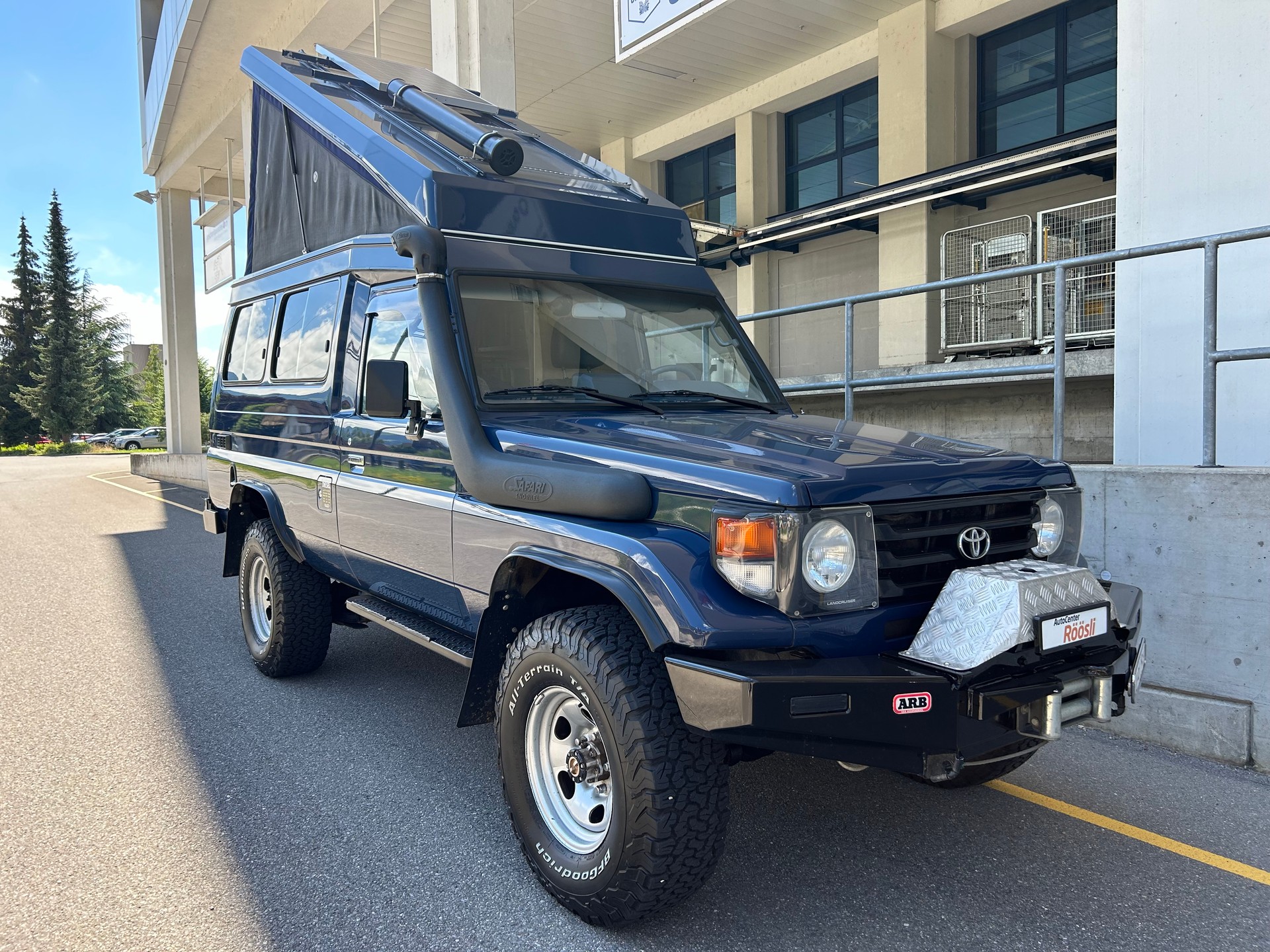 TOYOTA Land Cruiser 400 Hdt Long 4.2D-image-3