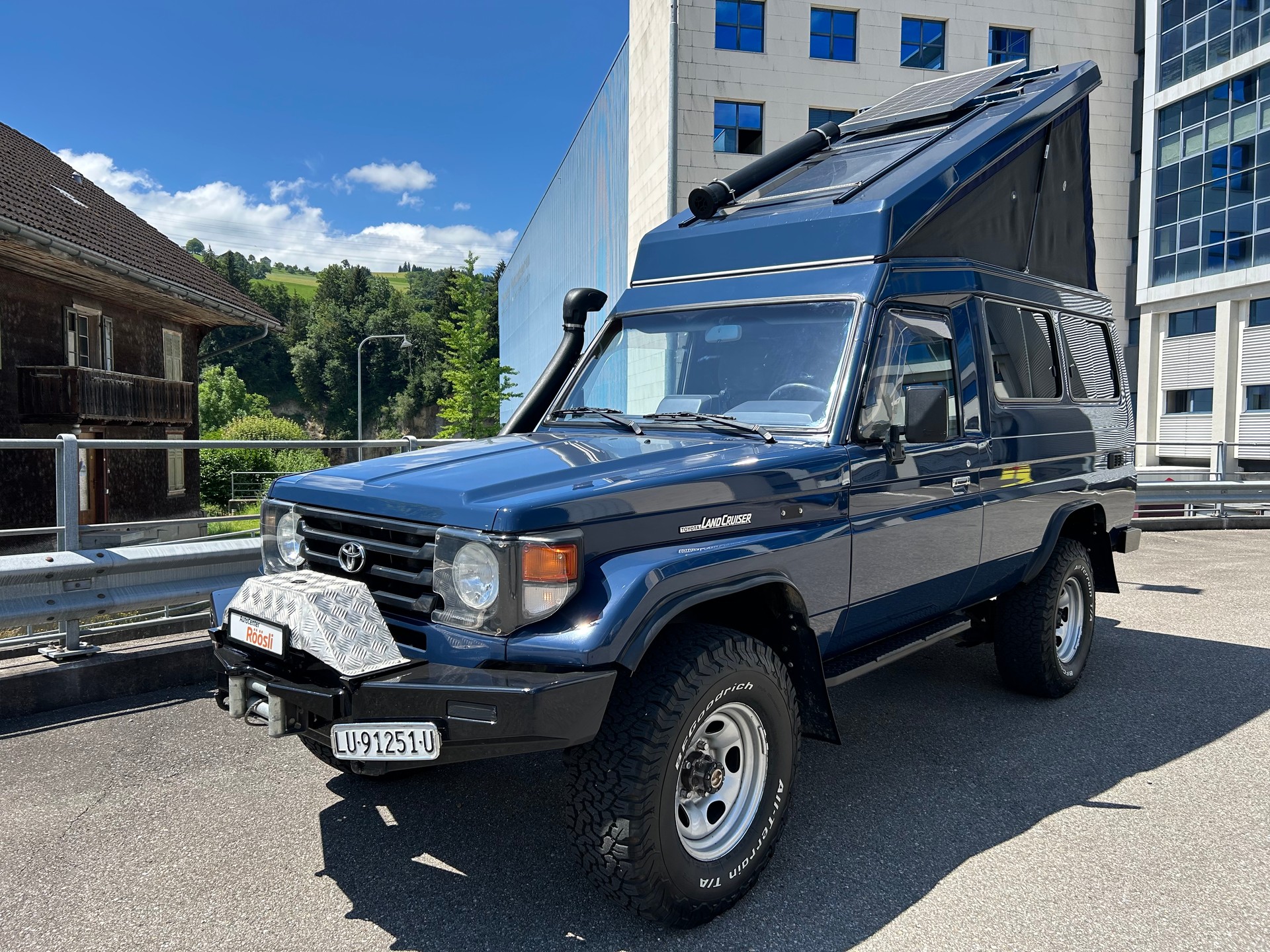 TOYOTA Land Cruiser 400 Hdt Long 4.2D-image-5