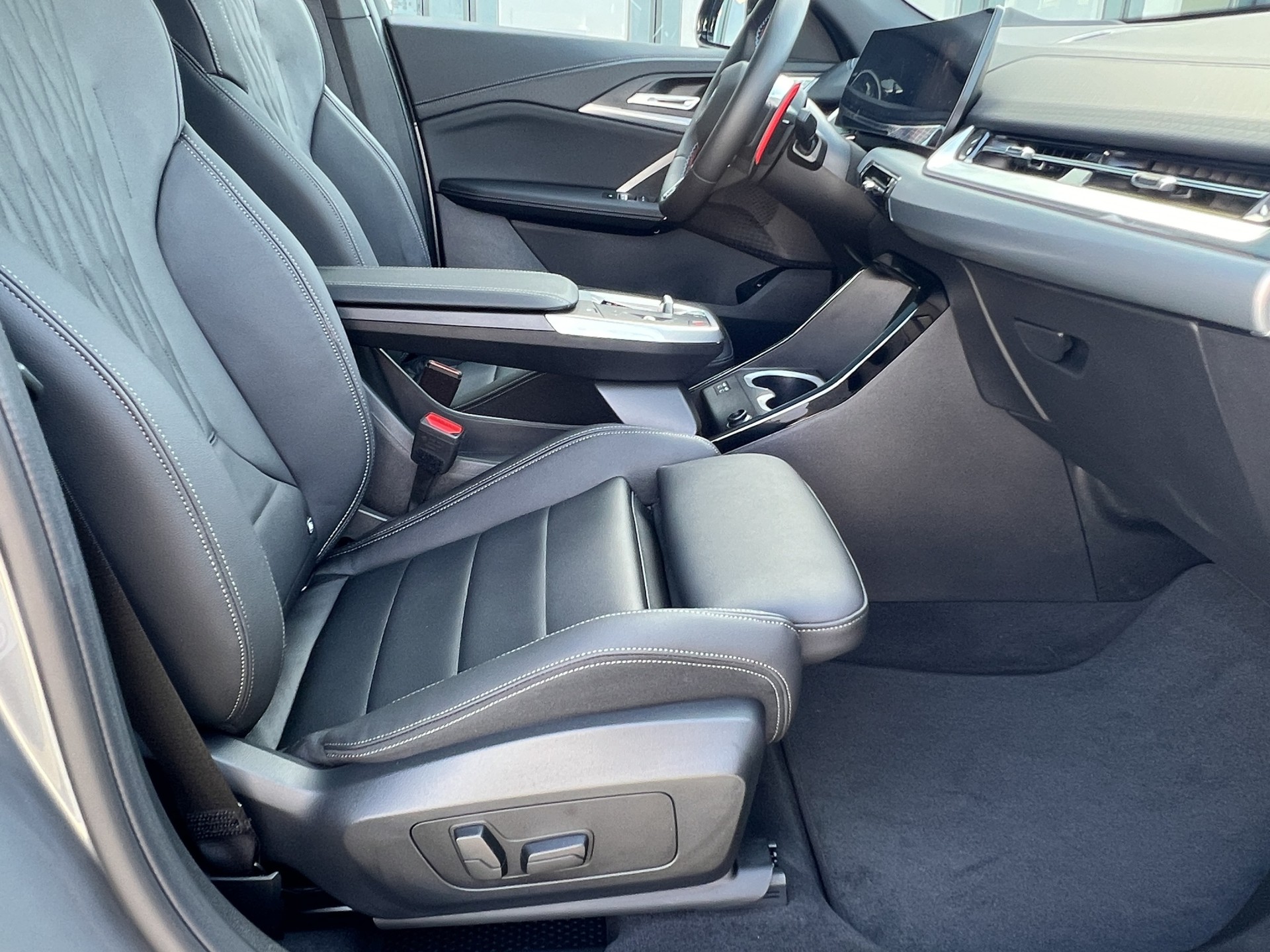 BMW X2 xDrive M35i-image-19