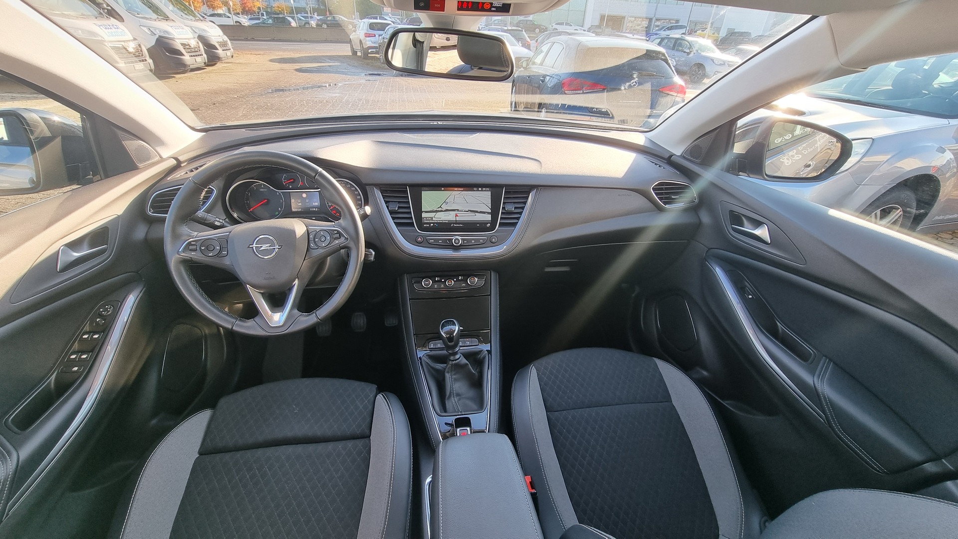 OPEL Grandland X 1.2i TP Excellence-image-9