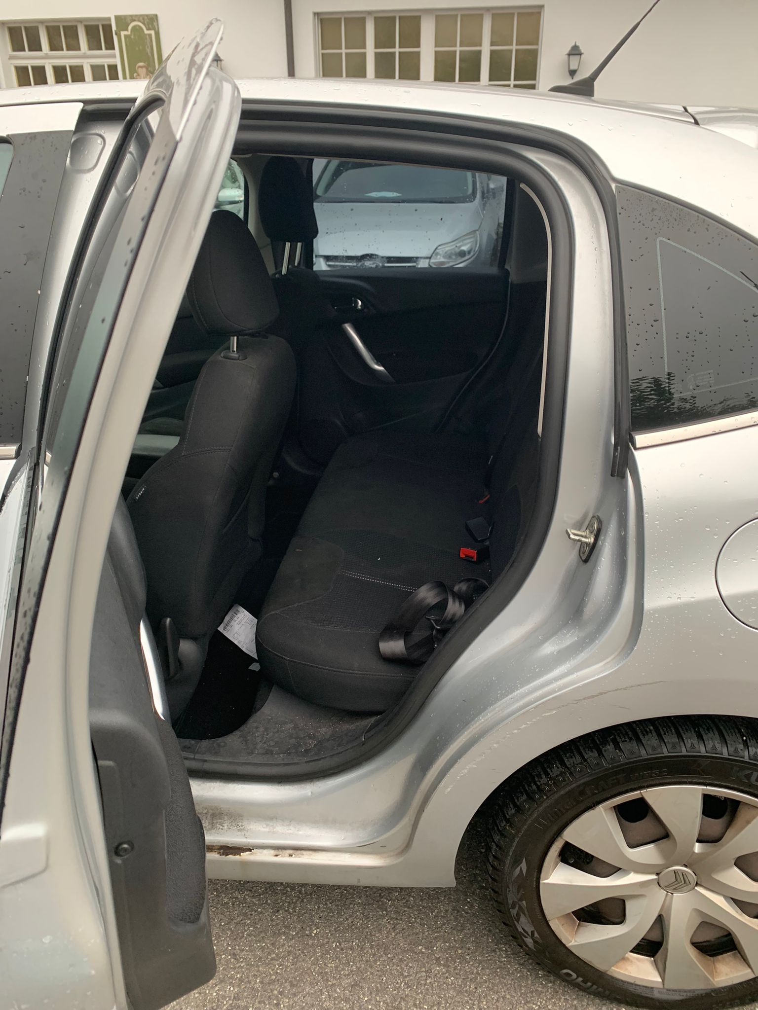 CITROEN C3 1.6i 16V Exclusive Automatic-image-2
