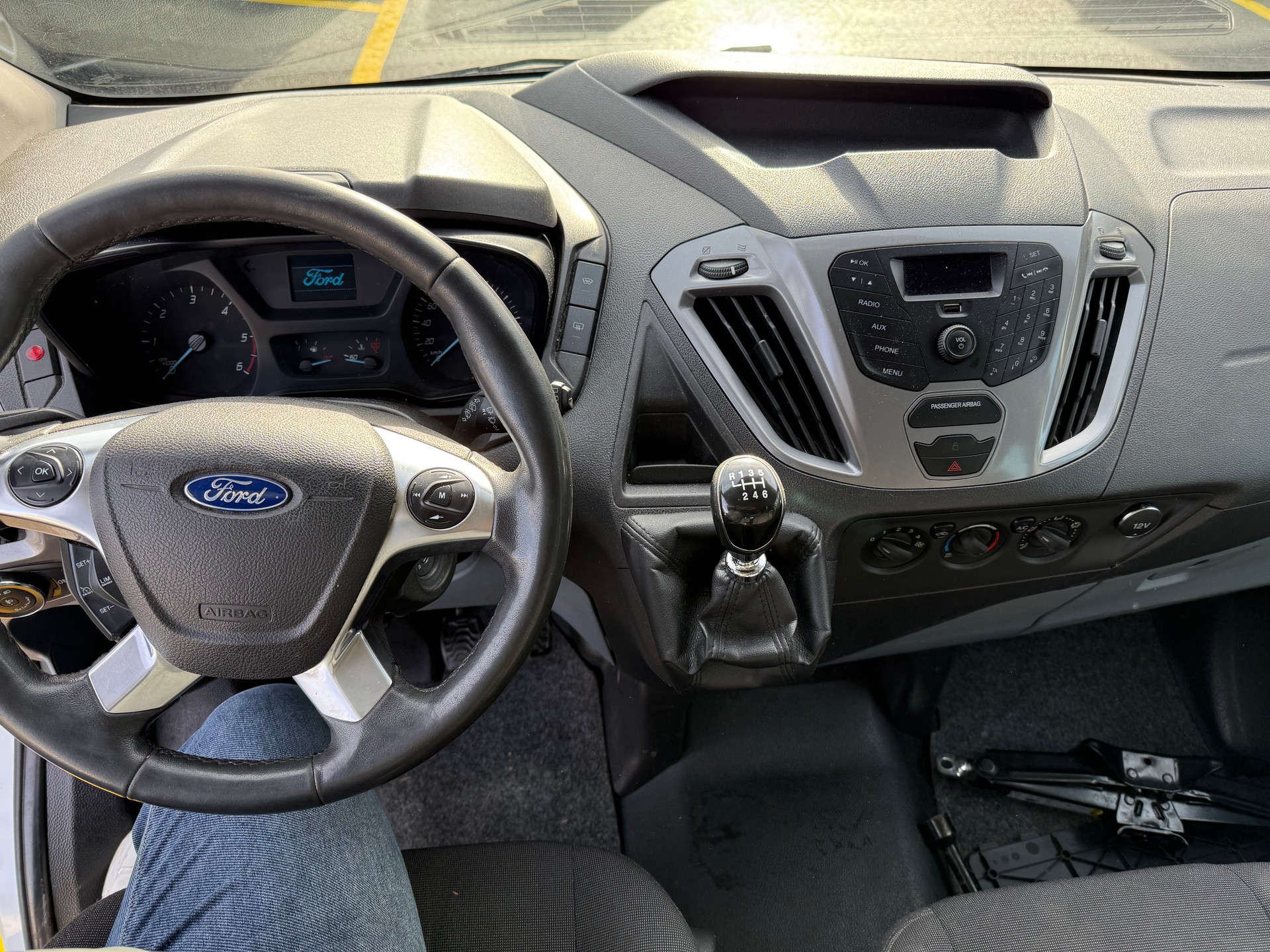 FORD Transit Custom 300 L2H1 Ambiente-image-7