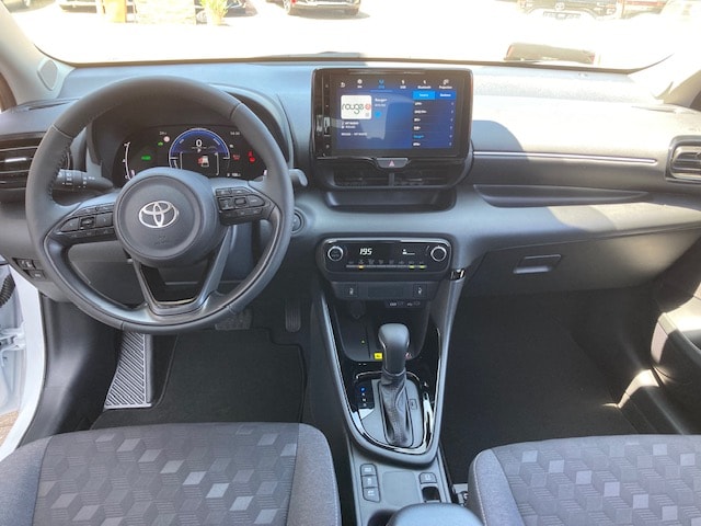 TOYOTA Yaris 1.5 Trend e-CVT-image-10