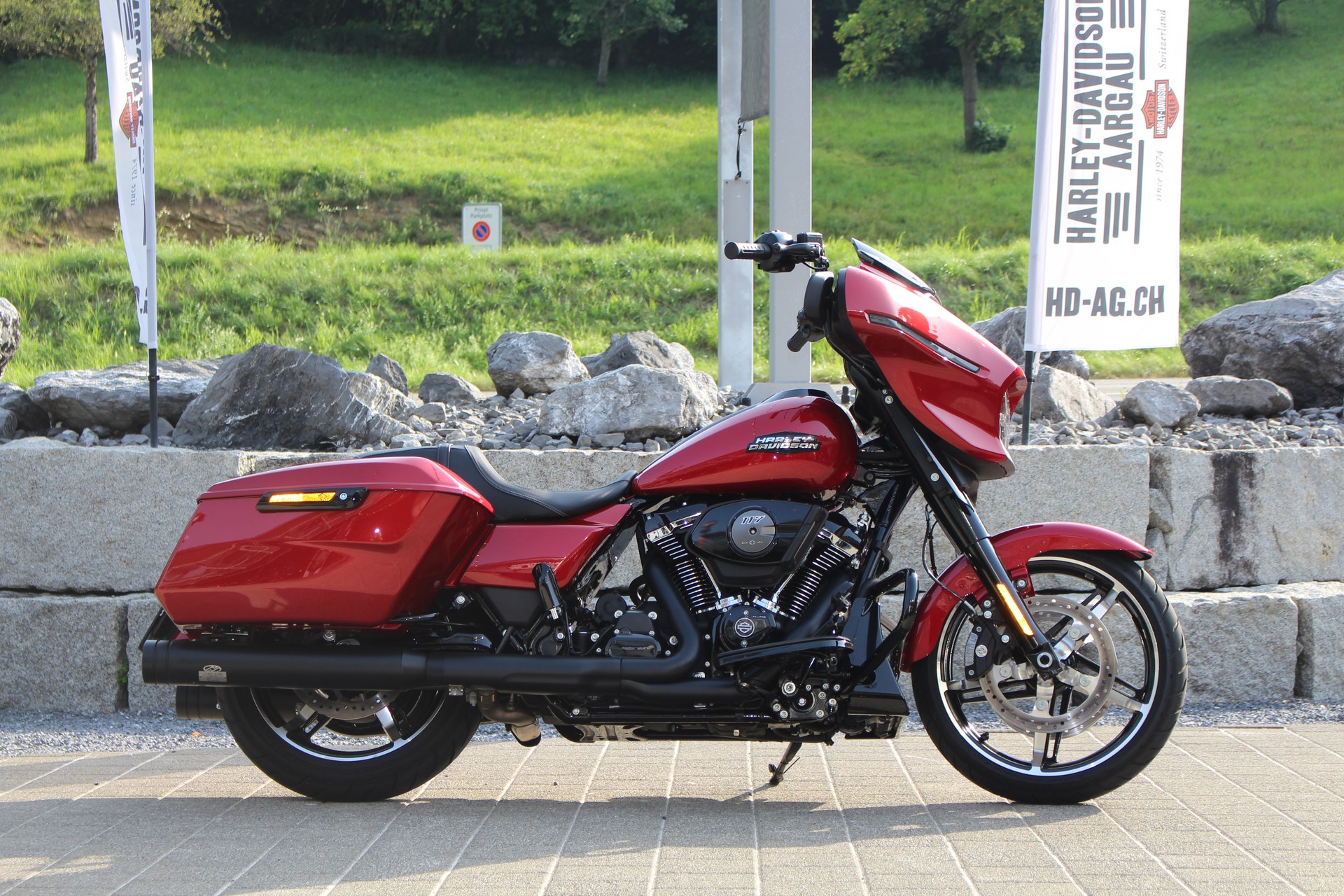 HARLEY-DAVIDSON FLHX Street Glide 117