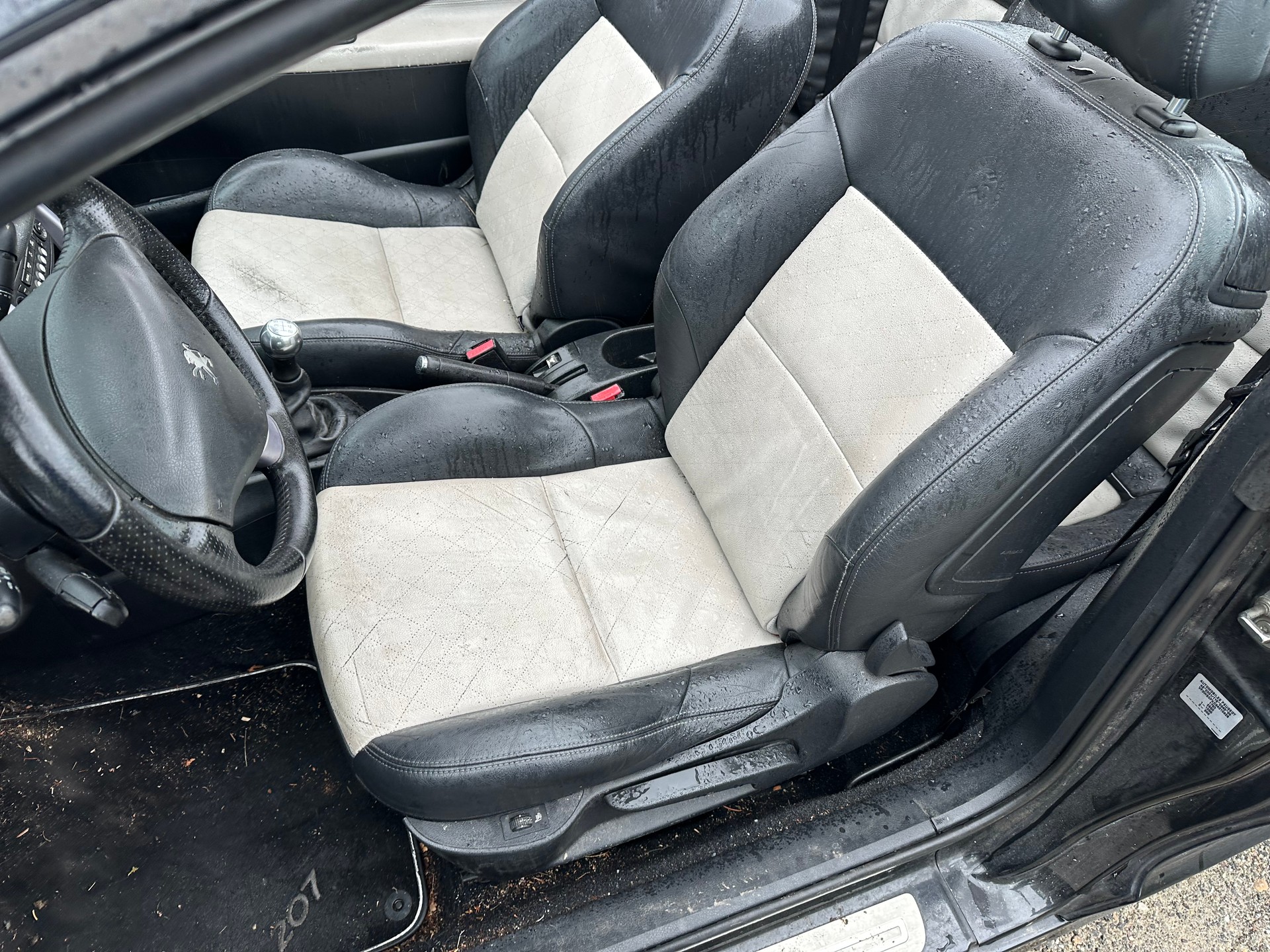 PEUGEOT 207 CC 1.6 16V Turbo Sport FIXPREIS-image-4