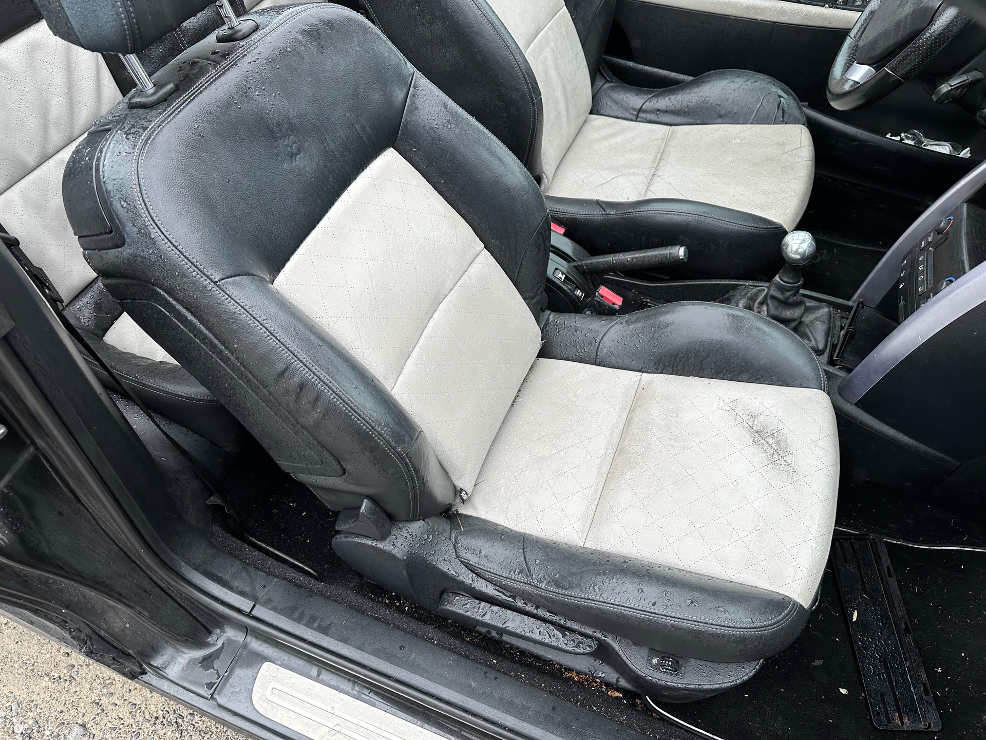 PEUGEOT 207 CC 1.6 16V Turbo Sport FIXPREIS-image-5