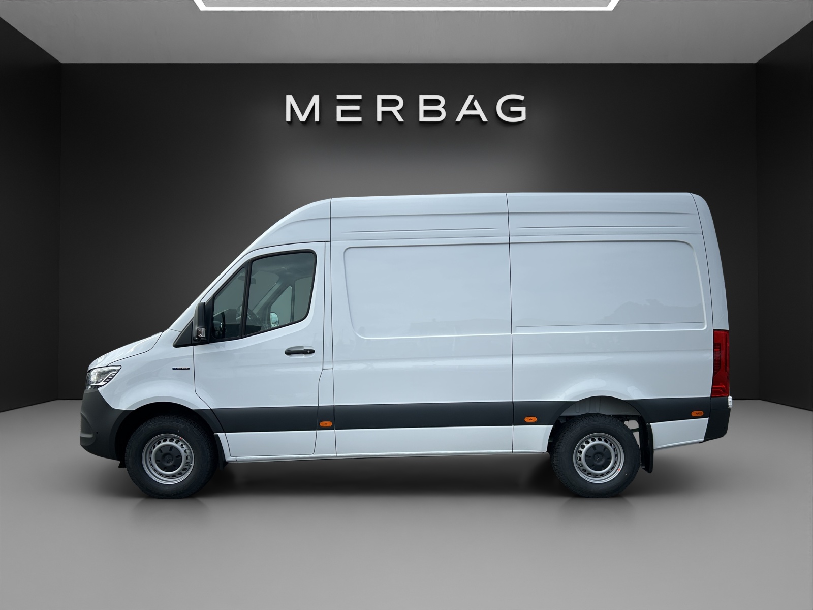 MERCEDES-BENZ eSprinter 320 PRO KA 3665mm S Worker-image-2