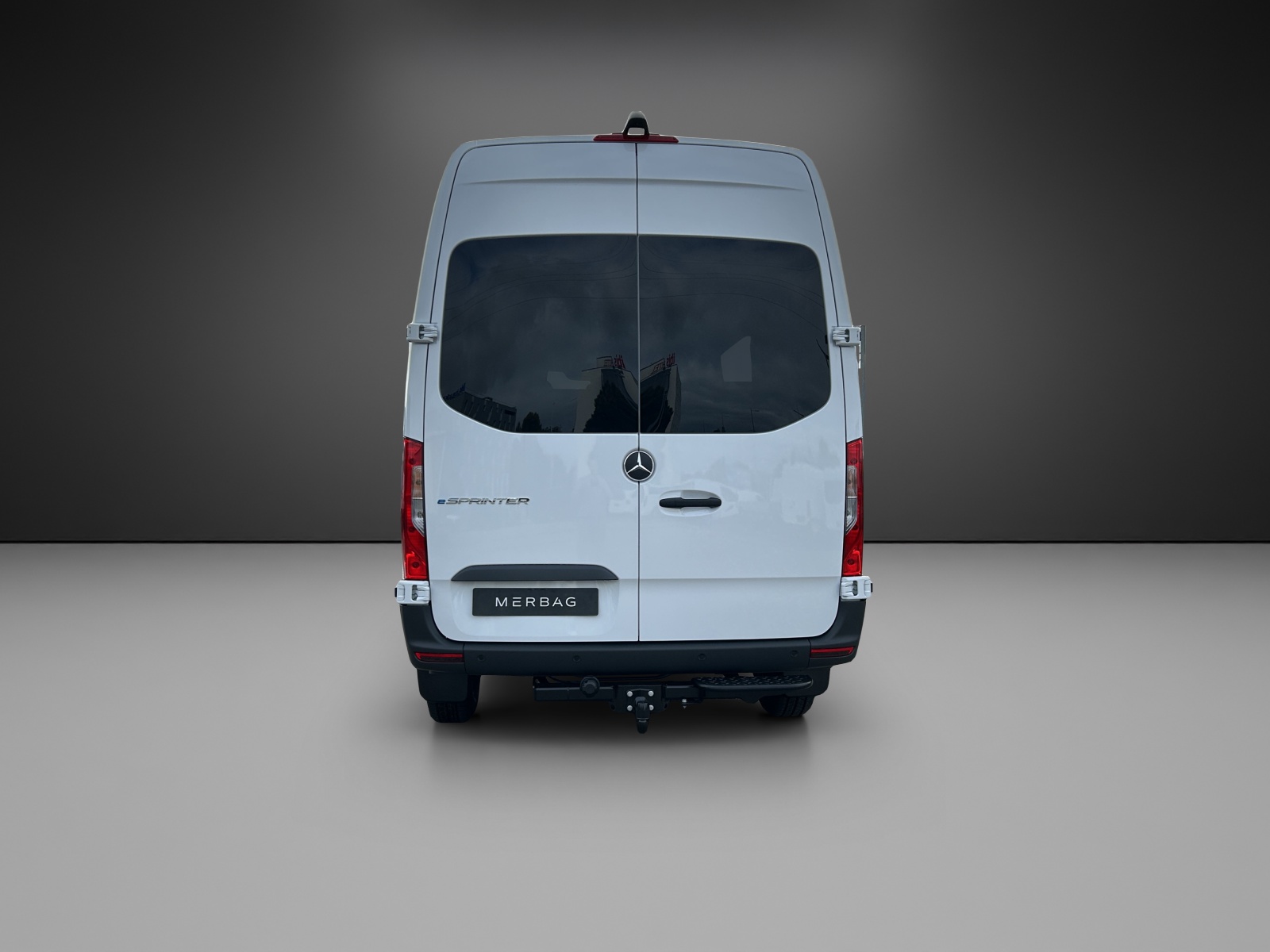 MERCEDES-BENZ eSprinter 320 PRO KA 3665mm S Worker-image-4