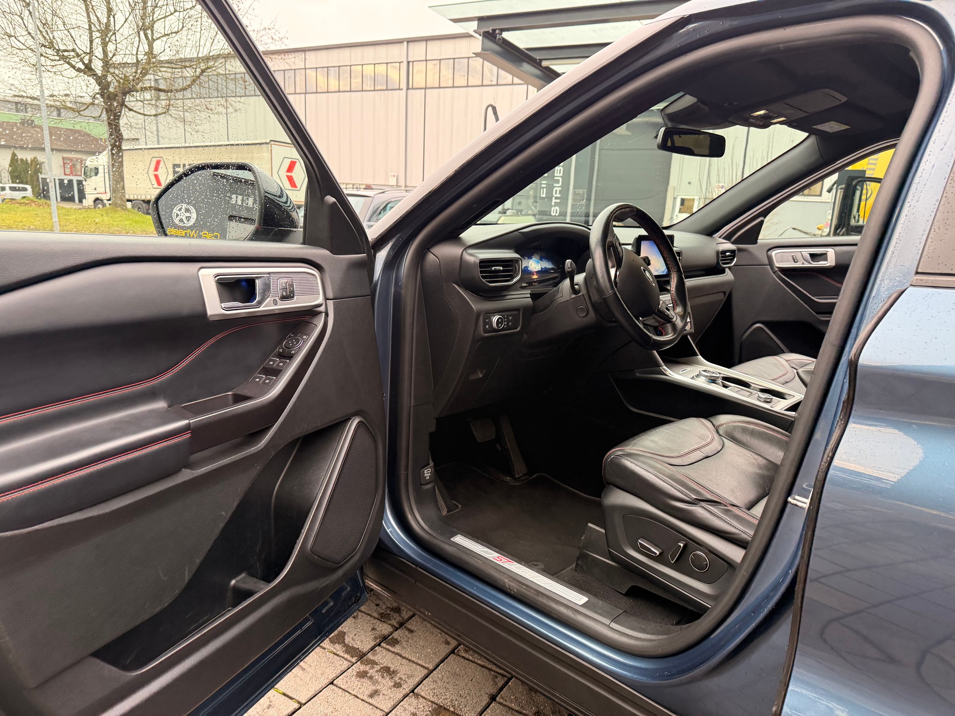 FORD Explorer 3.0 EcoB. Plug-in-Hybrid ST-Line 4WD Aut.-image-9