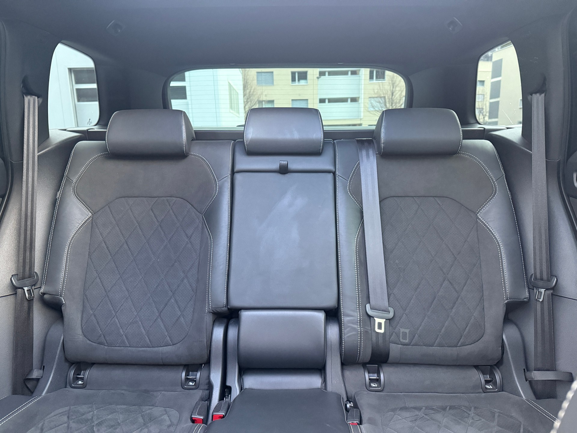 SKODA Kodiaq 2.0 TDI SCR SportLine 4x4 DSG *CH-Fahrzeug**Panorama**AHK*-image-19