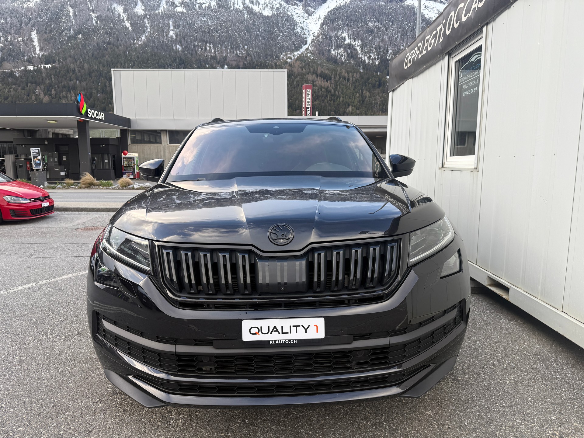 SKODA Kodiaq 2.0 TDI SCR SportLine 4x4 DSG *CH-Fahrzeug**Panorama**AHK*-image-28