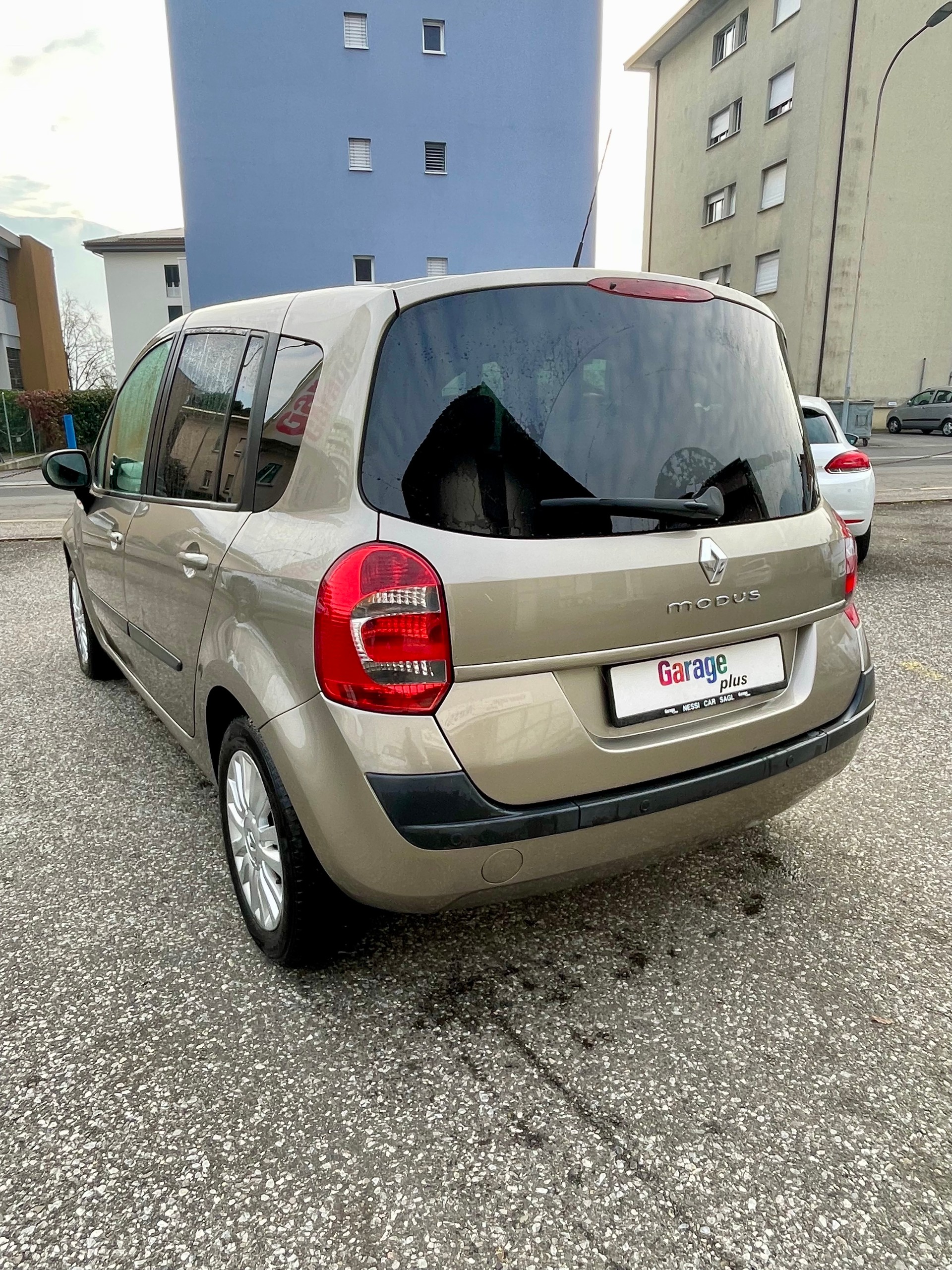 RENAULT Modus 1.5 dCi Expression Quickshift-image-4