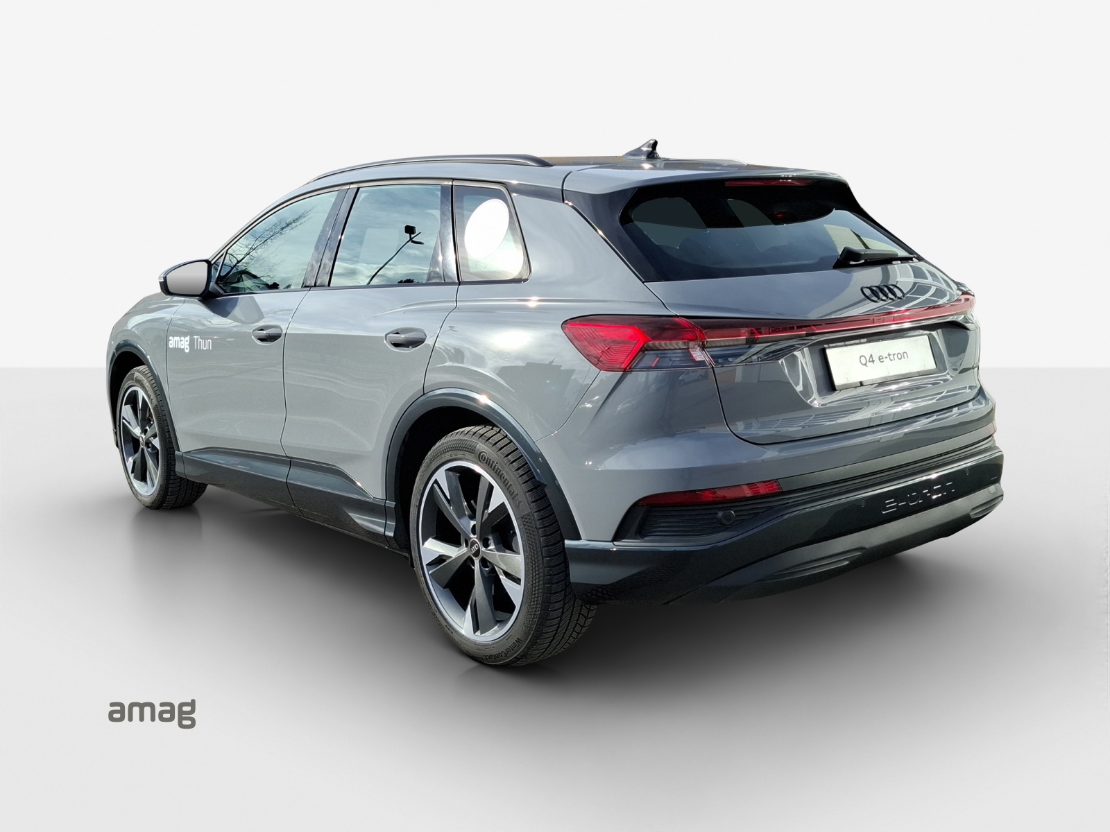 AUDI Q4 e-tron 45 Attraction quattro-image-2