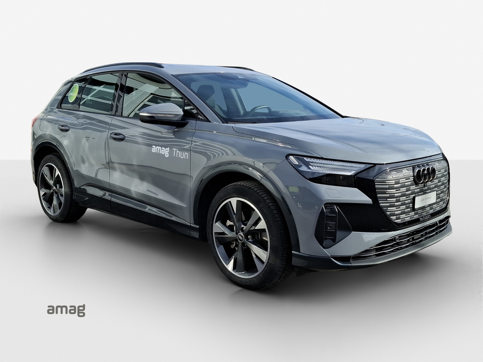 AUDI Q4 e-tron 45 Attraction quattro-image-5