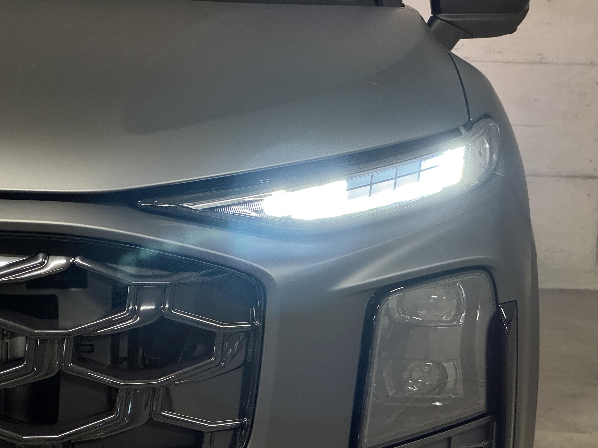 AUDI Q3 Sportback TFSI quattro 195 kW S tronic-image-6