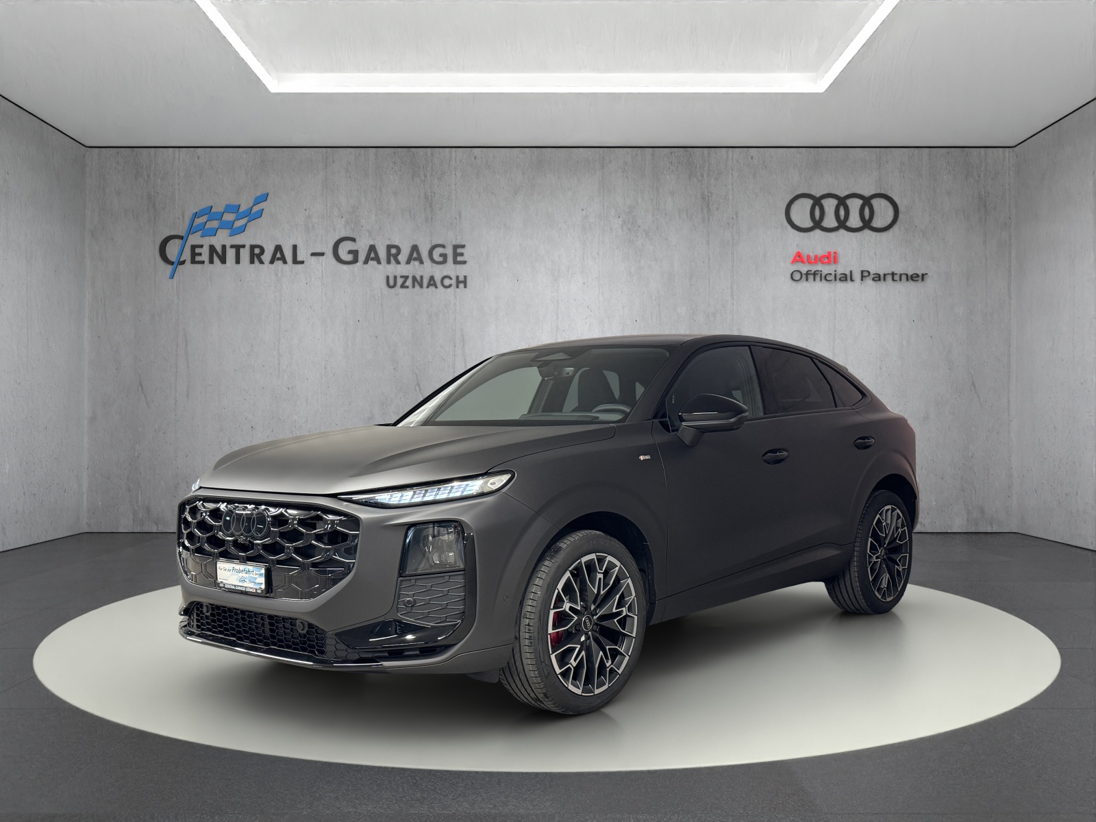 AUDI Q3 Sportback TFSI quattro 195 kW S tronic-image-0