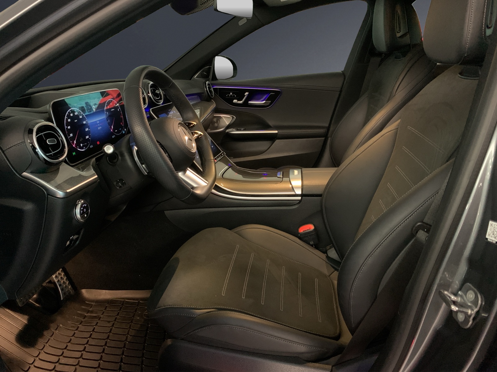 MERCEDES-BENZ C 200 4 Matic-image-6