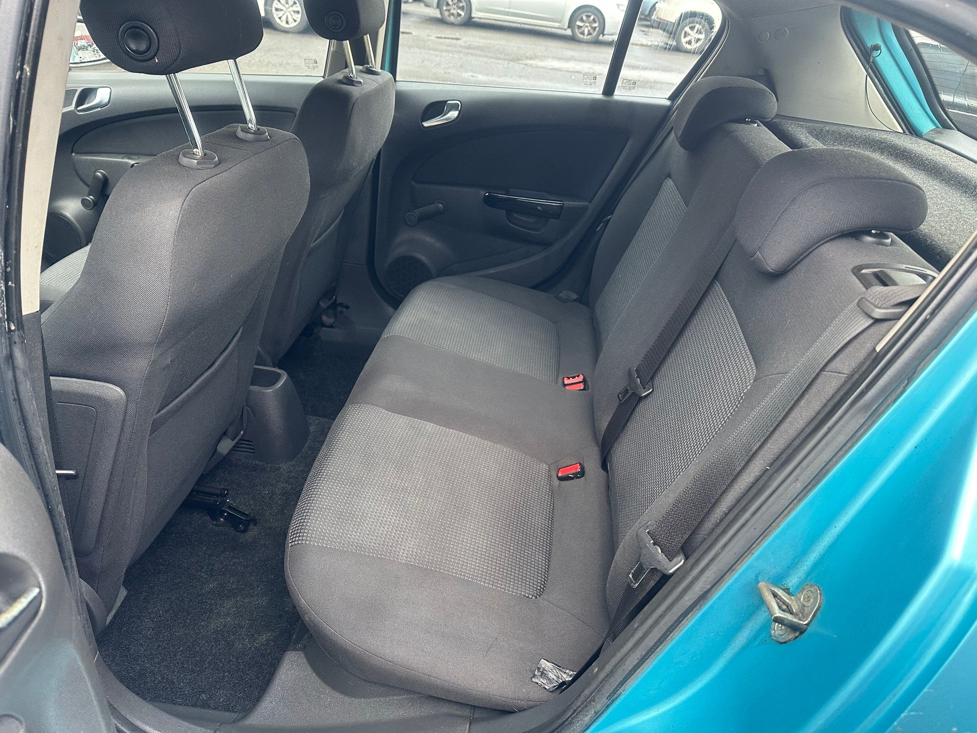 OPEL Corsa 1.2 TP Color Edition-image-13