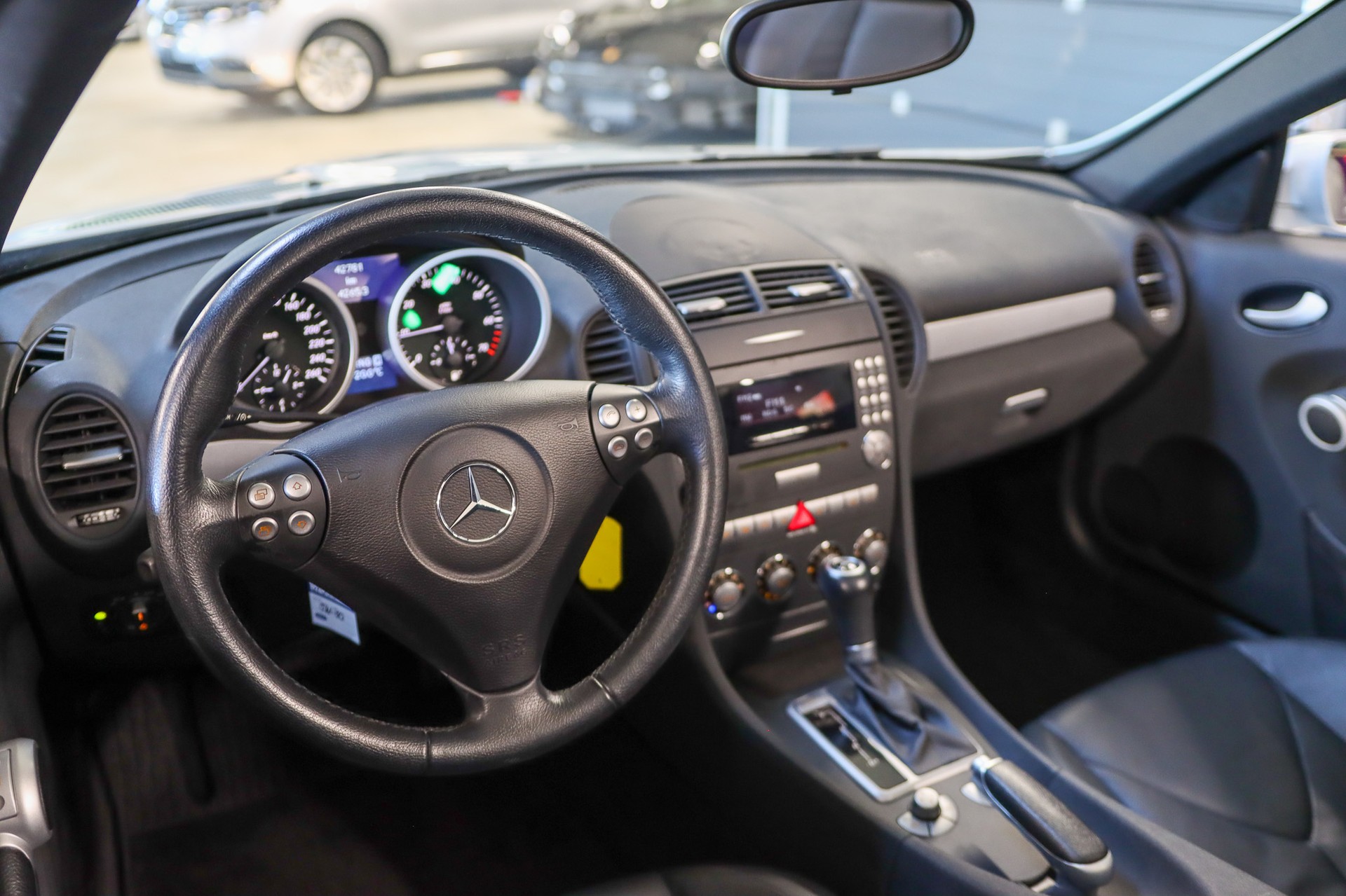 MERCEDES-BENZ SLK 200 Kompressor-image-12
