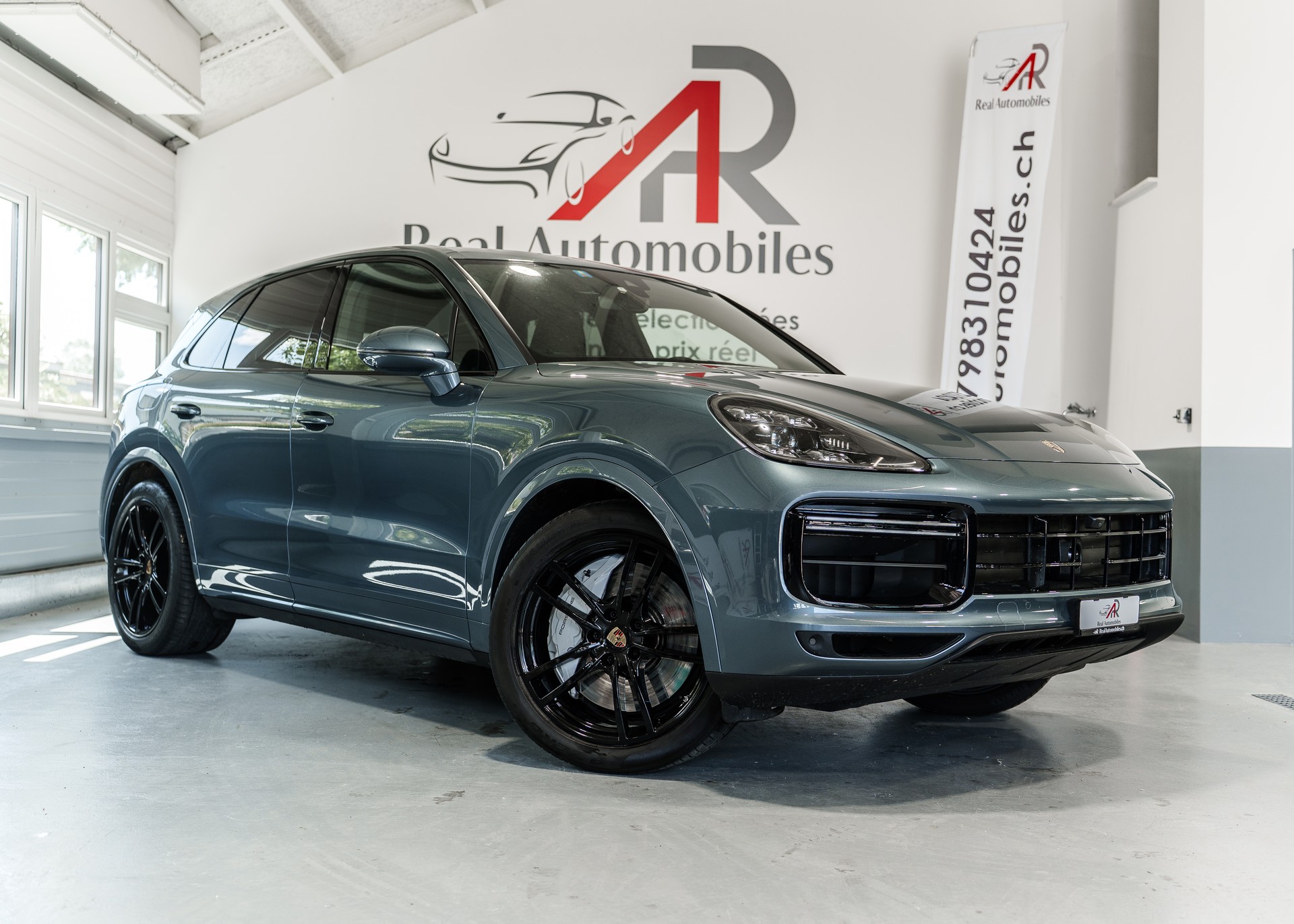 PORSCHE Cayenne Turbo CH🇨🇭-image-1