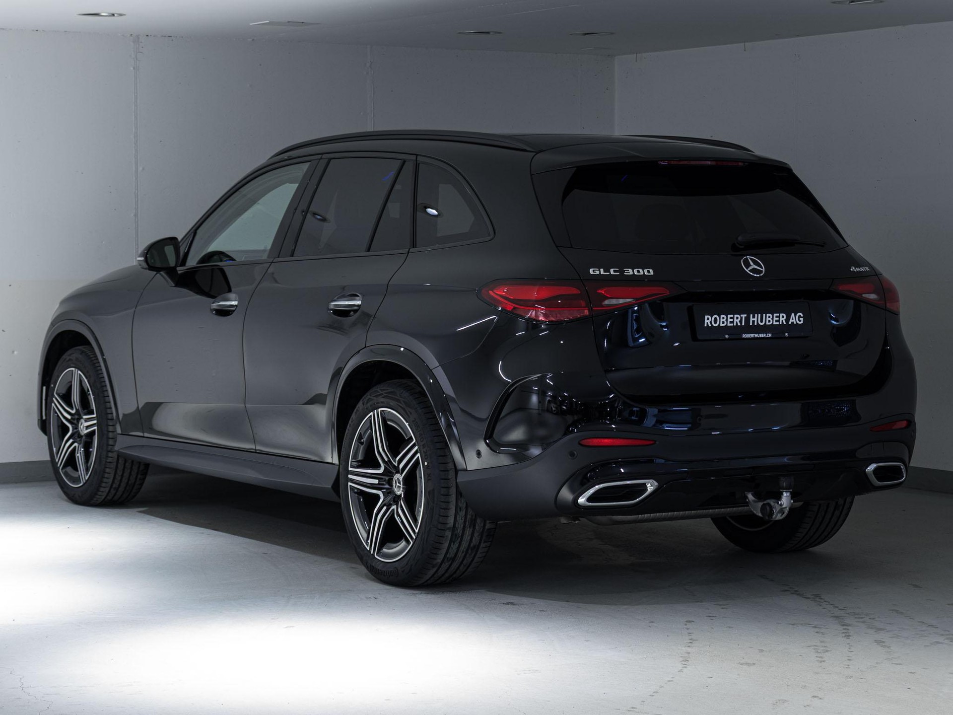 MERCEDES-BENZ GLC 300 4MATIC-image-3