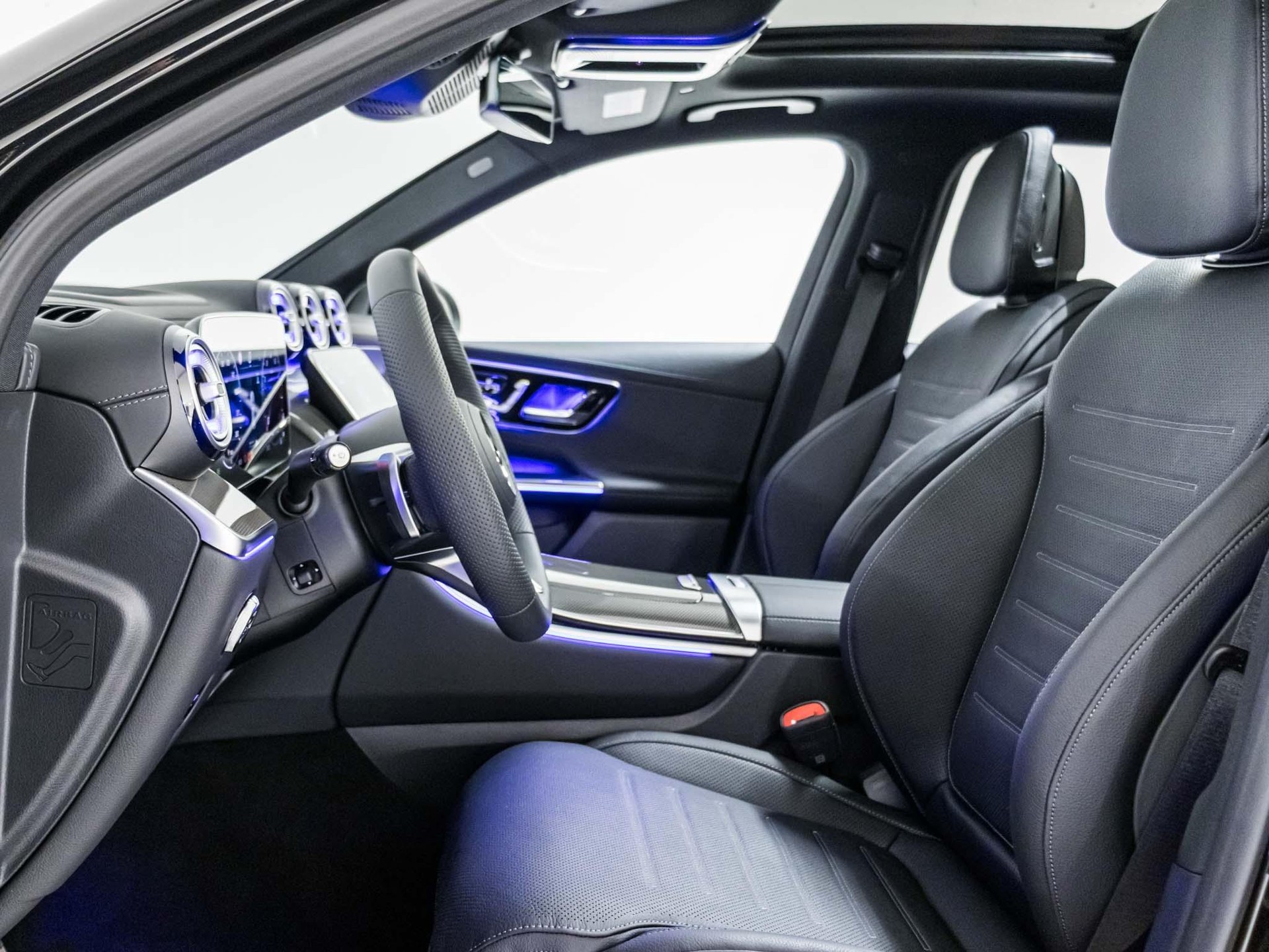 MERCEDES-BENZ GLC 300 4MATIC-image-6