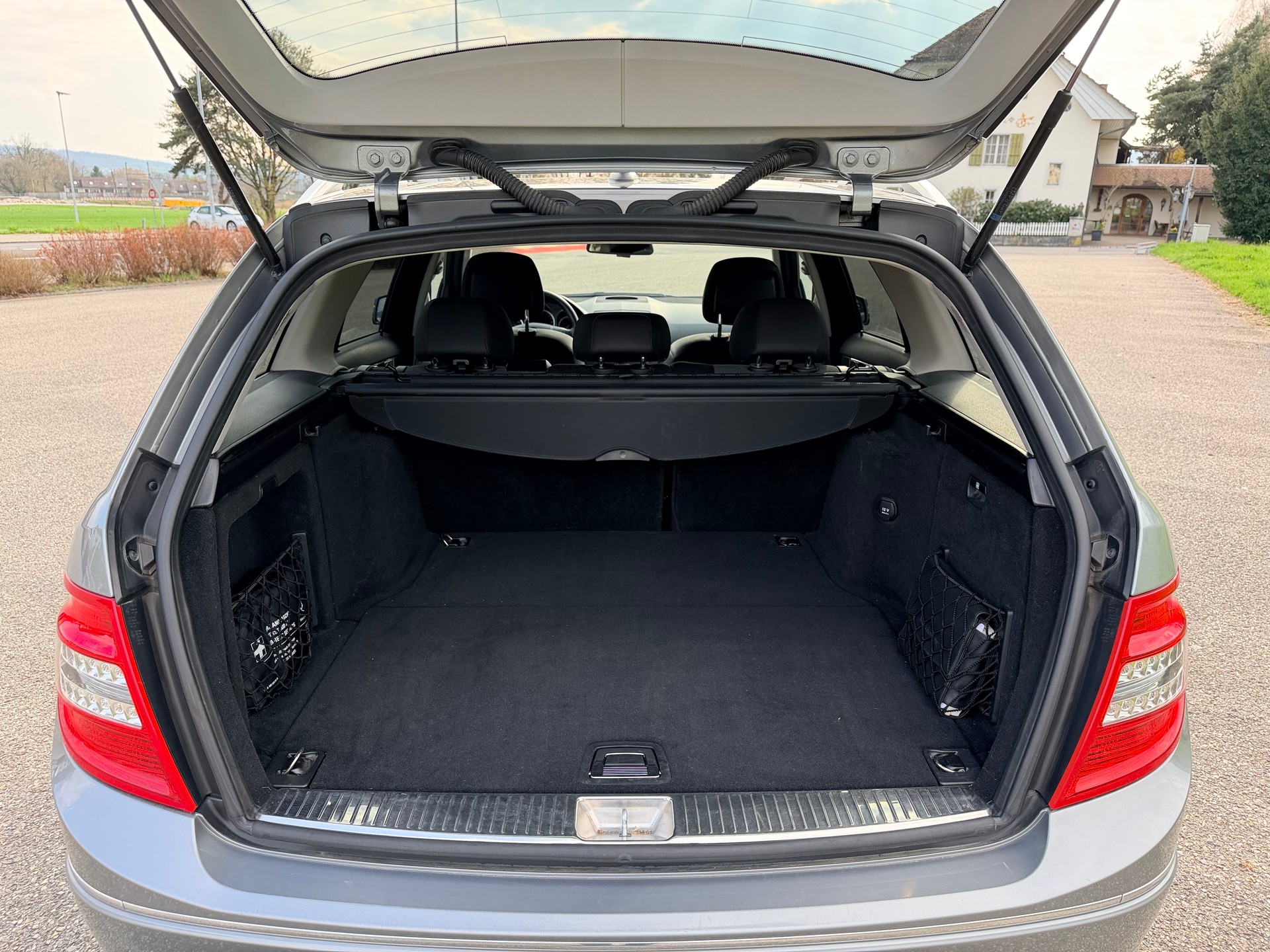 MERCEDES-BENZ C 250 CDI BlueEff. Avantgarde 4Matic 7G-Tronic-image-11