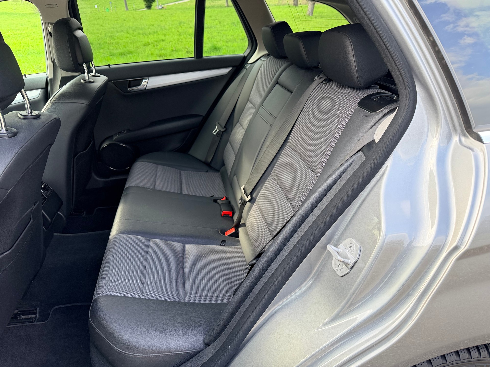 MERCEDES-BENZ C 250 CDI BlueEff. Avantgarde 4Matic 7G-Tronic-image-16