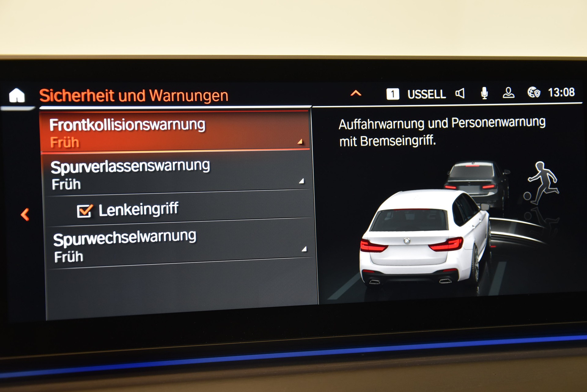 BMW 520d xDrive 48V Touring Pure M Sport Edition-image-7
