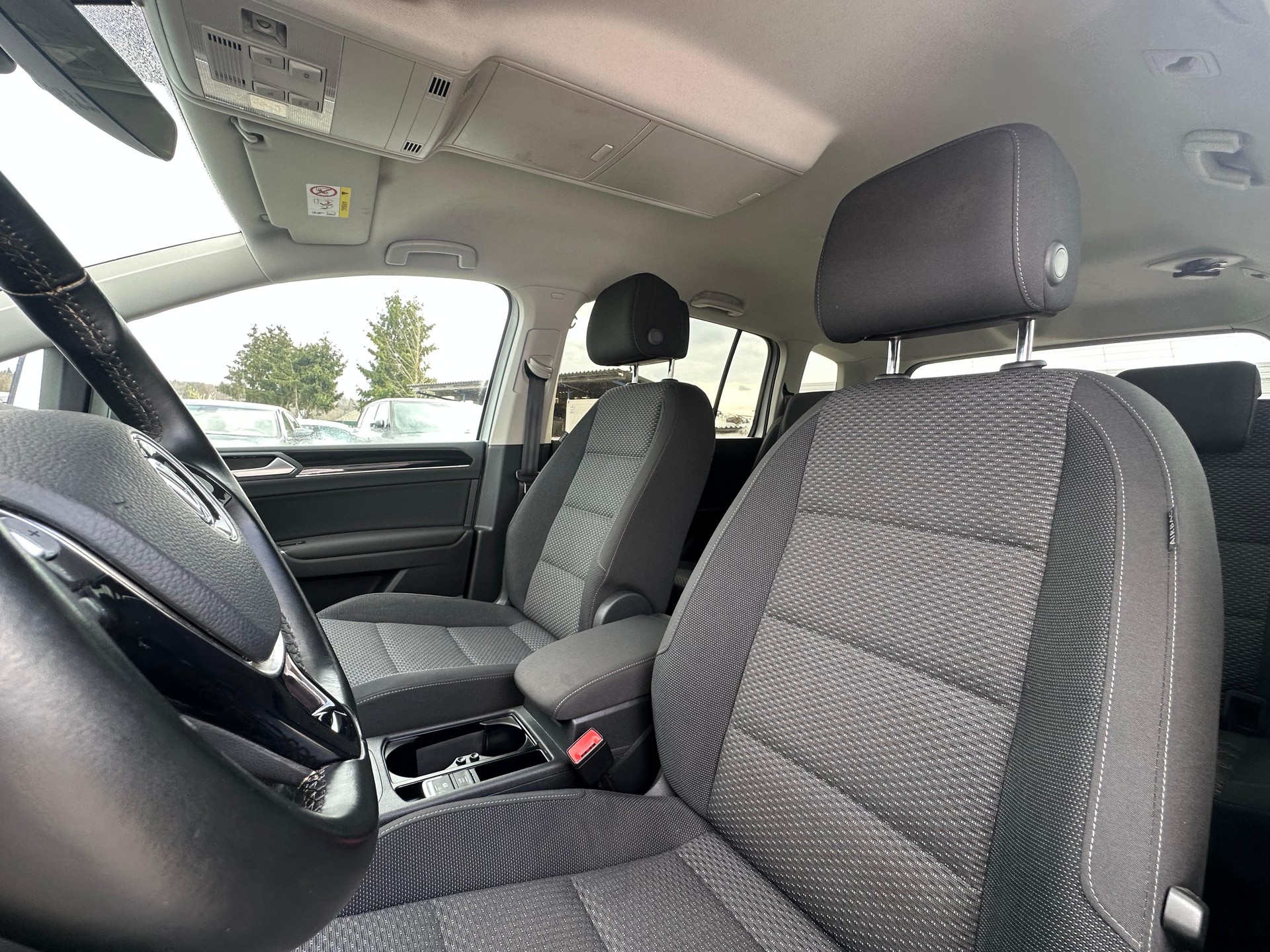 VW Touran 1.6 TDI BlueMotion Technology Comfortline DSG-image-8