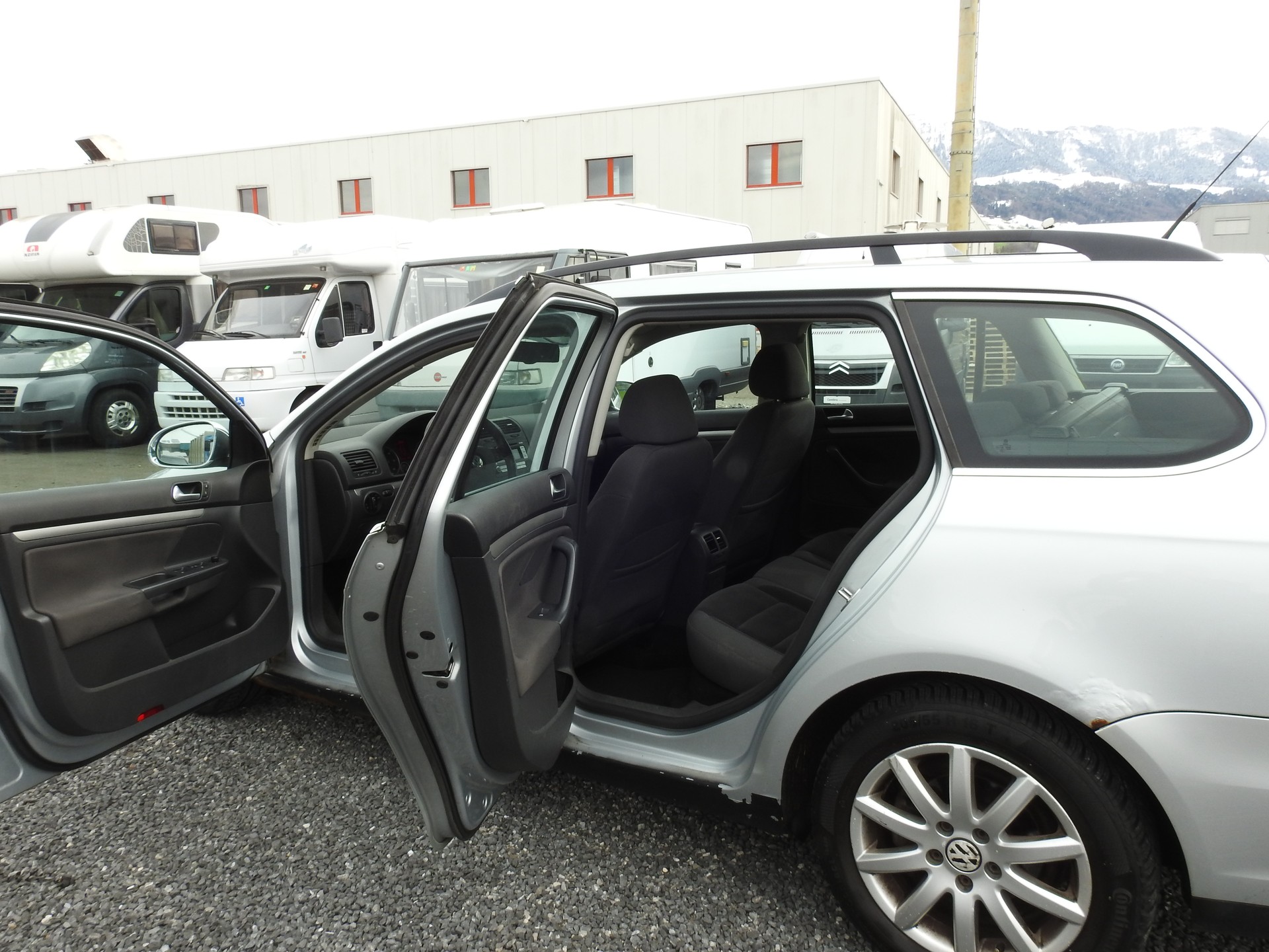 VW Golf Variant 2.0 TDI Comfortline-image-14