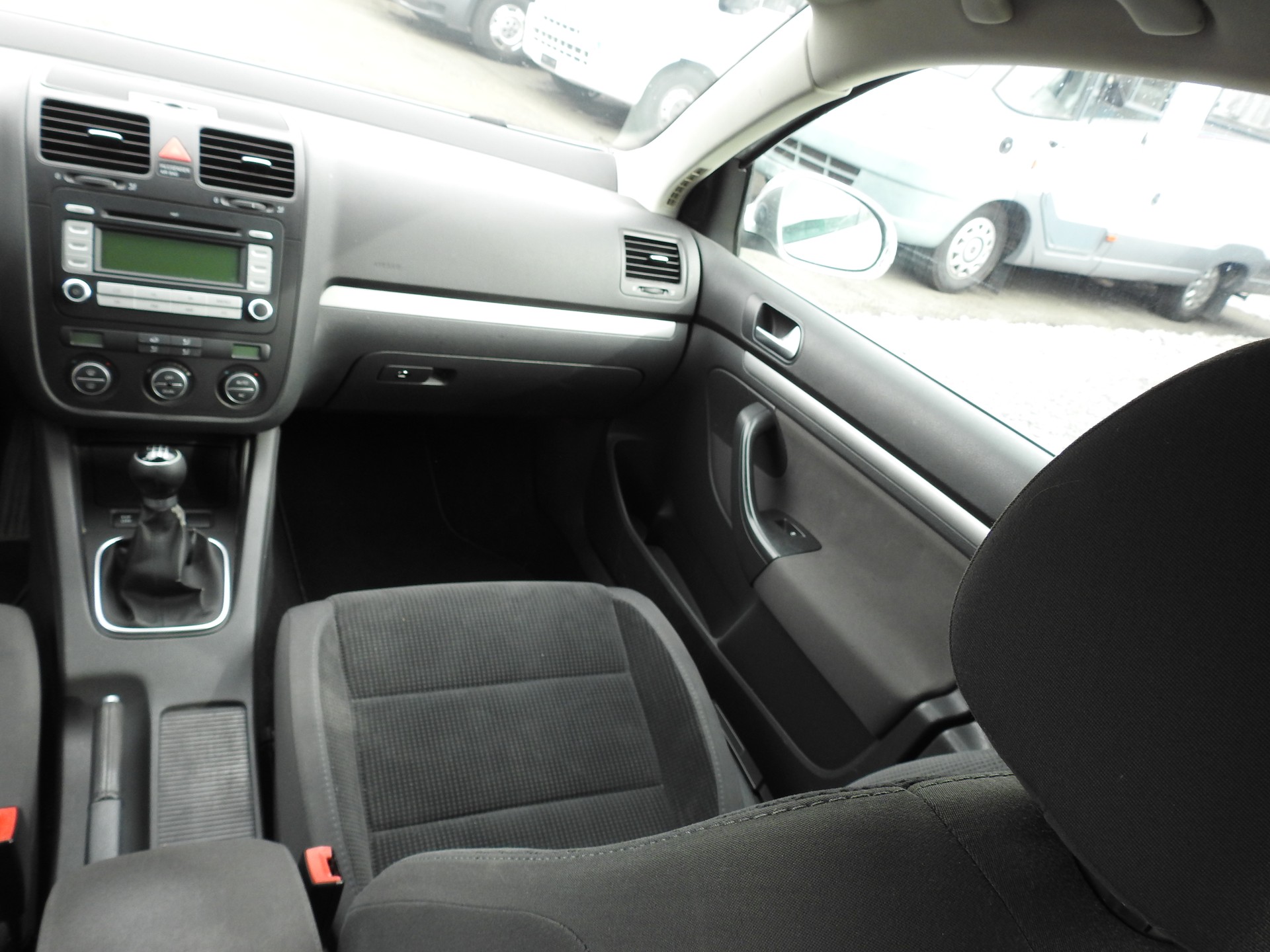 VW Golf Variant 2.0 TDI Comfortline-image-17
