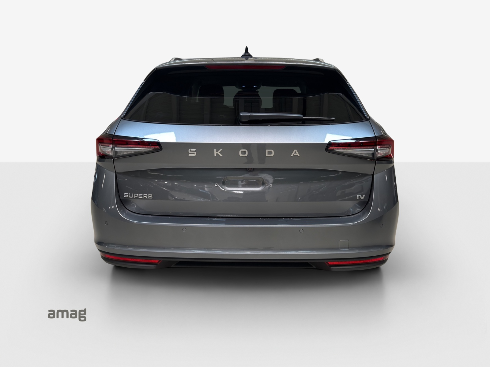 SKODA Superb Combi 1.5 TSI PHEV Selection DSG-image-3