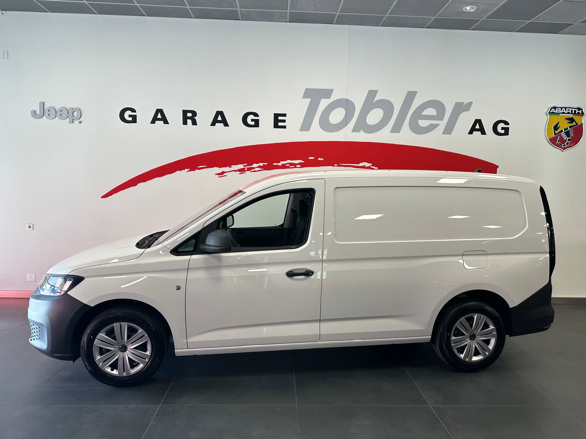 VW Caddy Cargo 2.0TDI Maxi-image-5