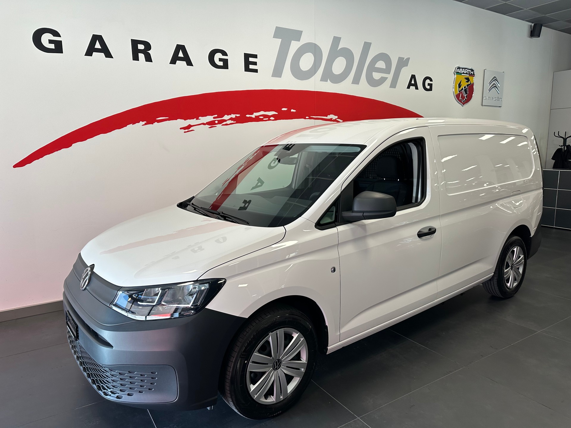 VW Caddy Cargo 2.0TDI Maxi-showroom-element-2