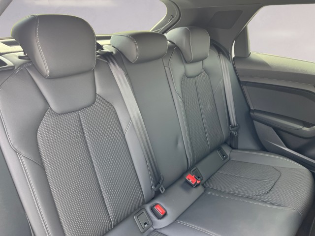 AUDI A1 Sportback 30 TFSI Attraction S-tronic-image-17